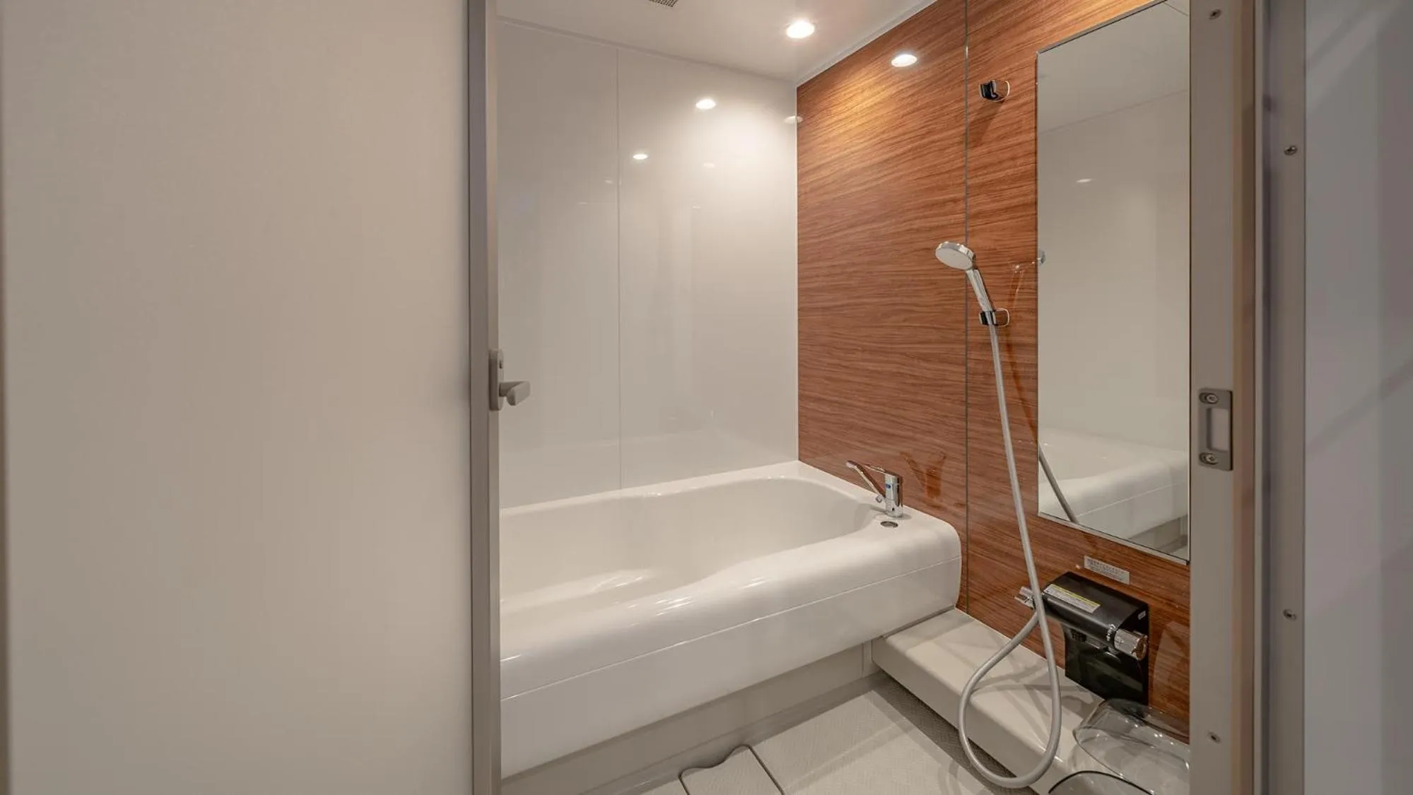 Shower in Relax Hotel Takayama Station