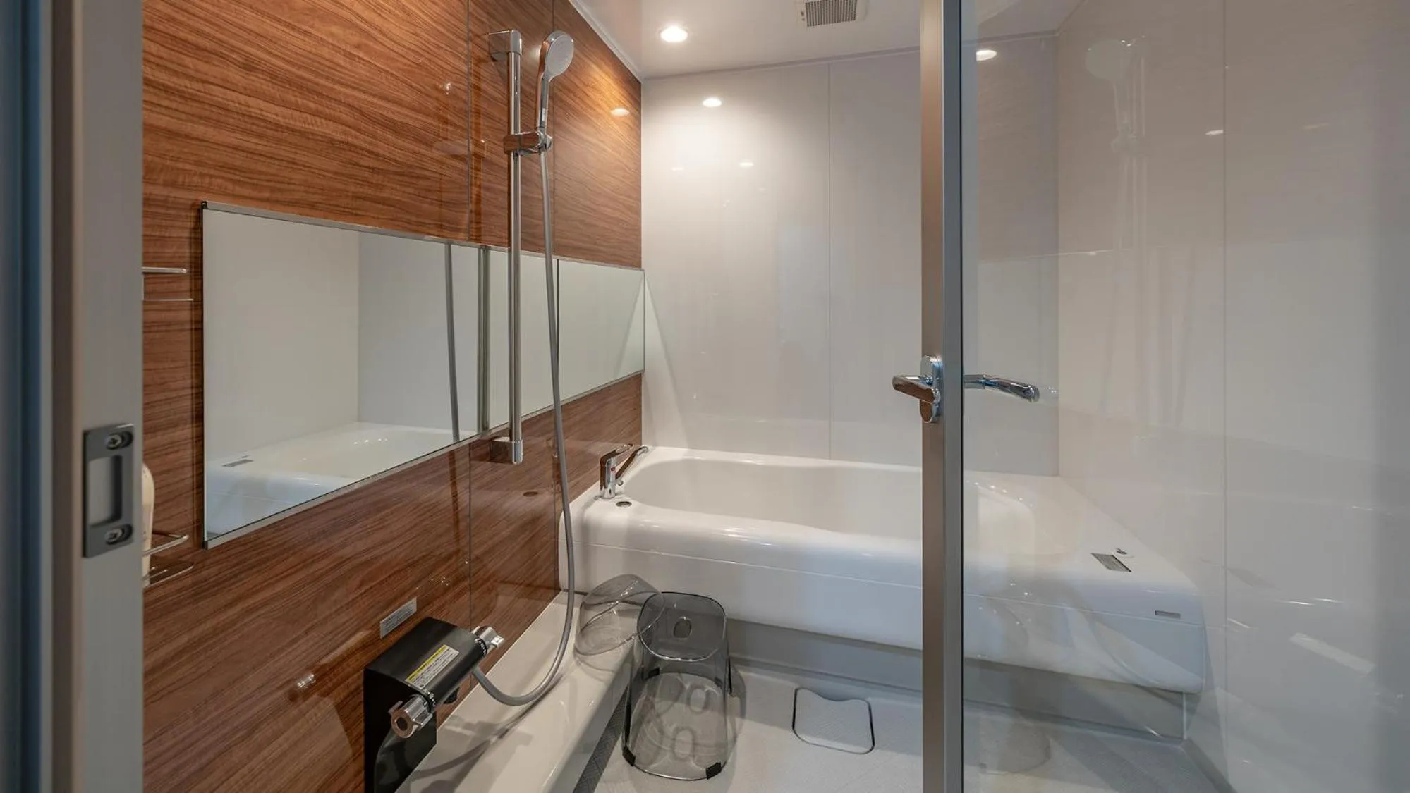 Shower in Relax Hotel Takayama Station