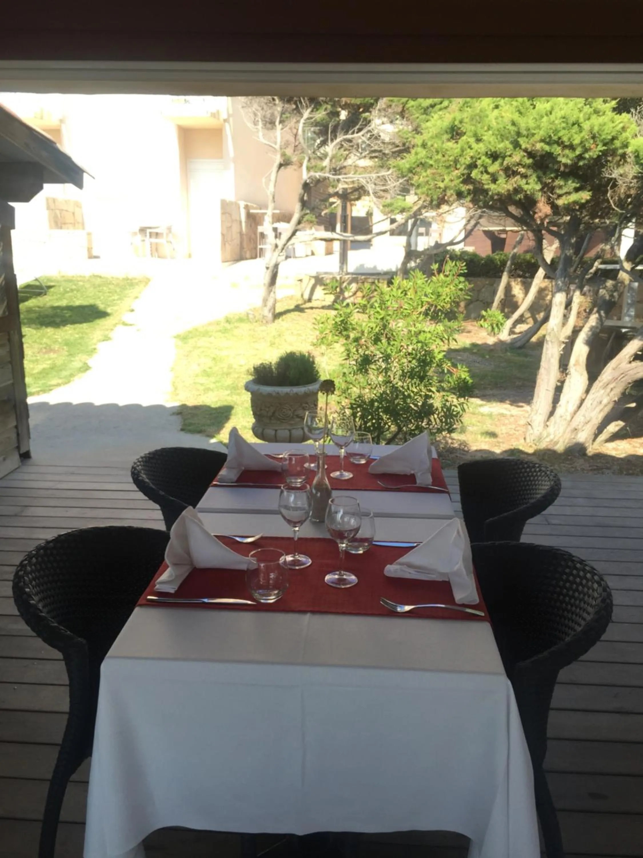 Restaurant/places to eat in Hôtel Lilium Maris