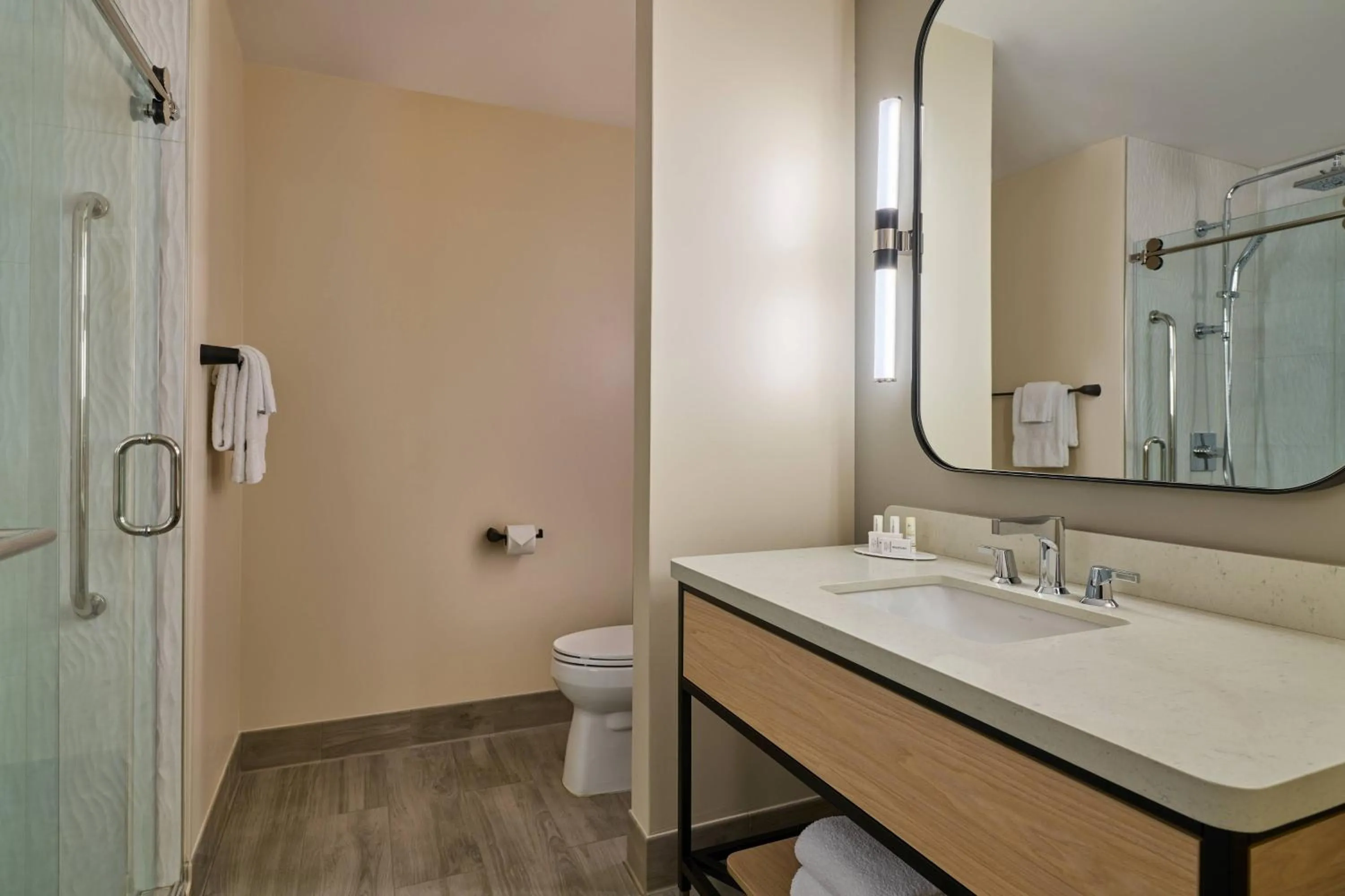 Bathroom in Courtyard by Marriott Denver Downtown