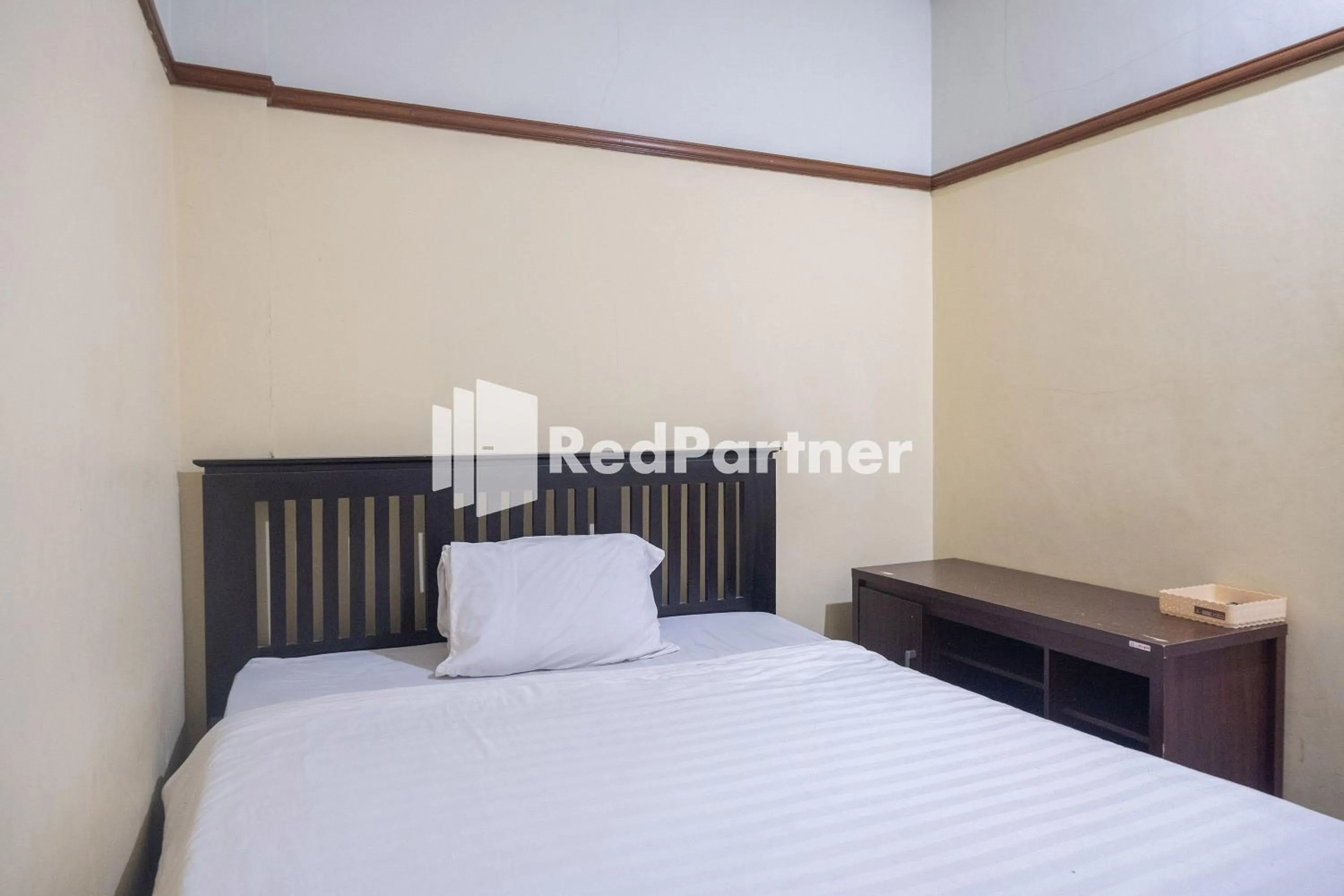 Bedroom, Bed in Athaya Hotel Syariah near UGM Yogyakarta Mitra RedDoorz