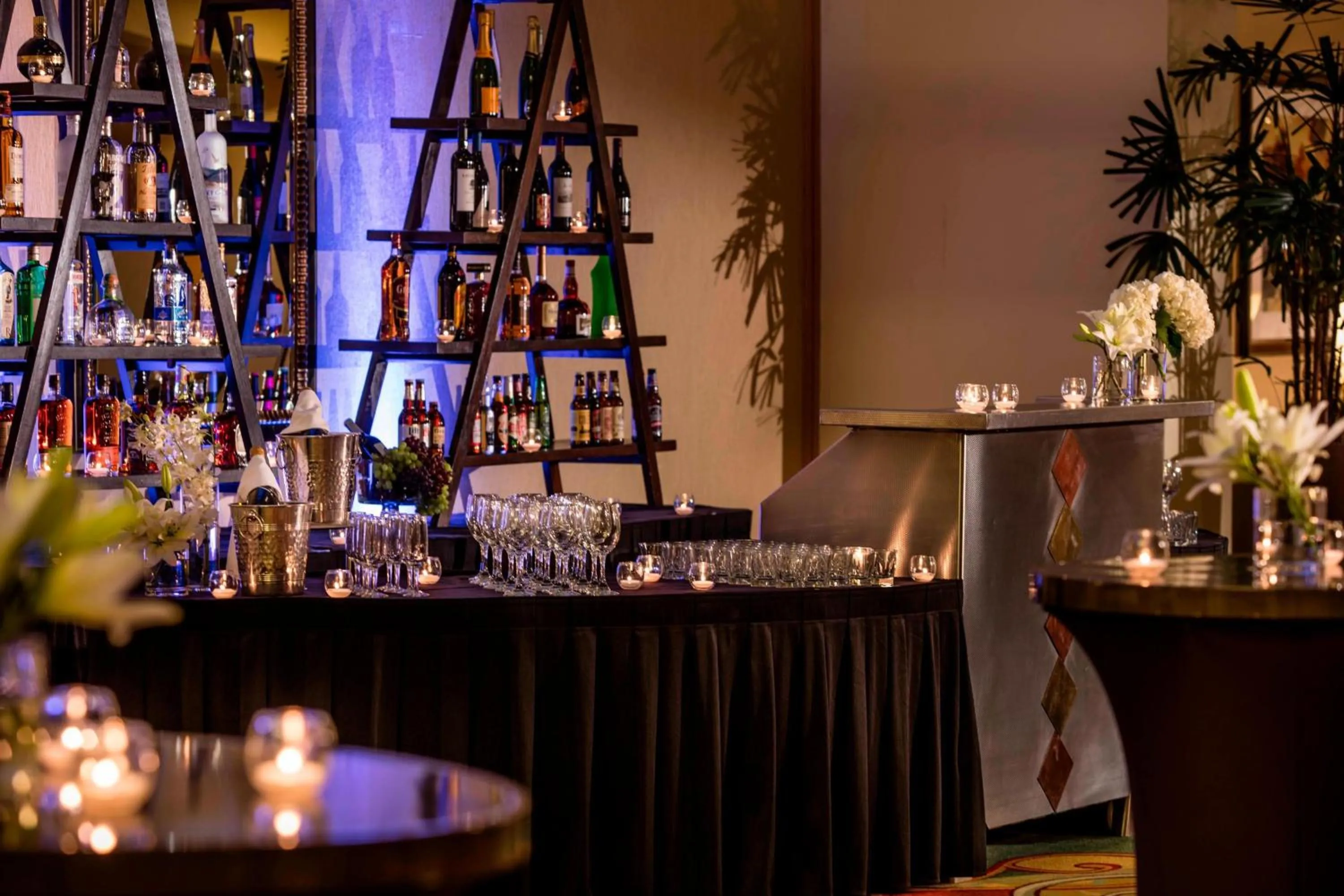 Lobby or reception in Renaissance Denver Hotel & Conference Center