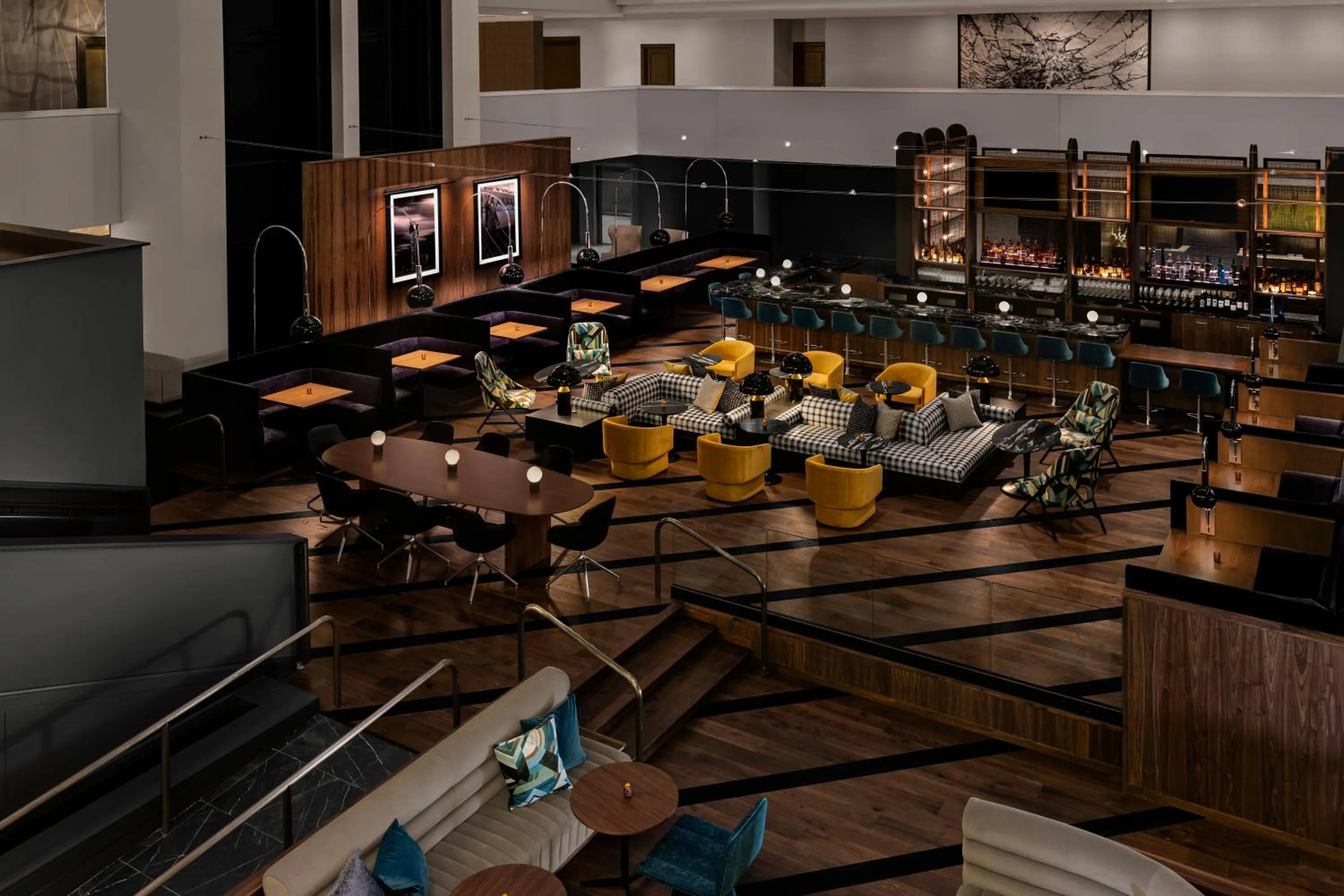 Restaurant/places to eat in Renaissance Denver Hotel & Conference Center