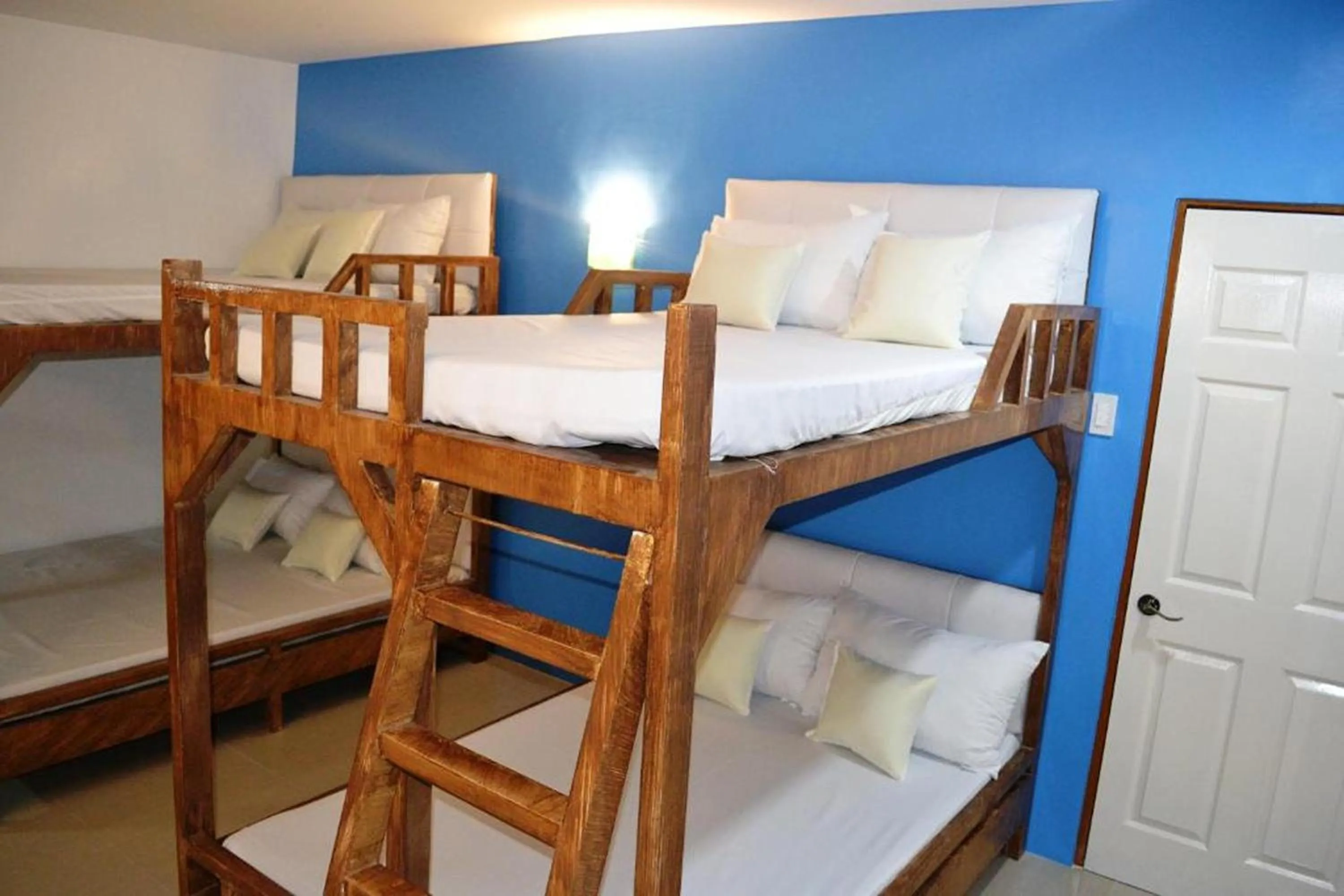 Bedroom, Bed in Casa Del Camba Hotel and Restaurant near Hundred Islands