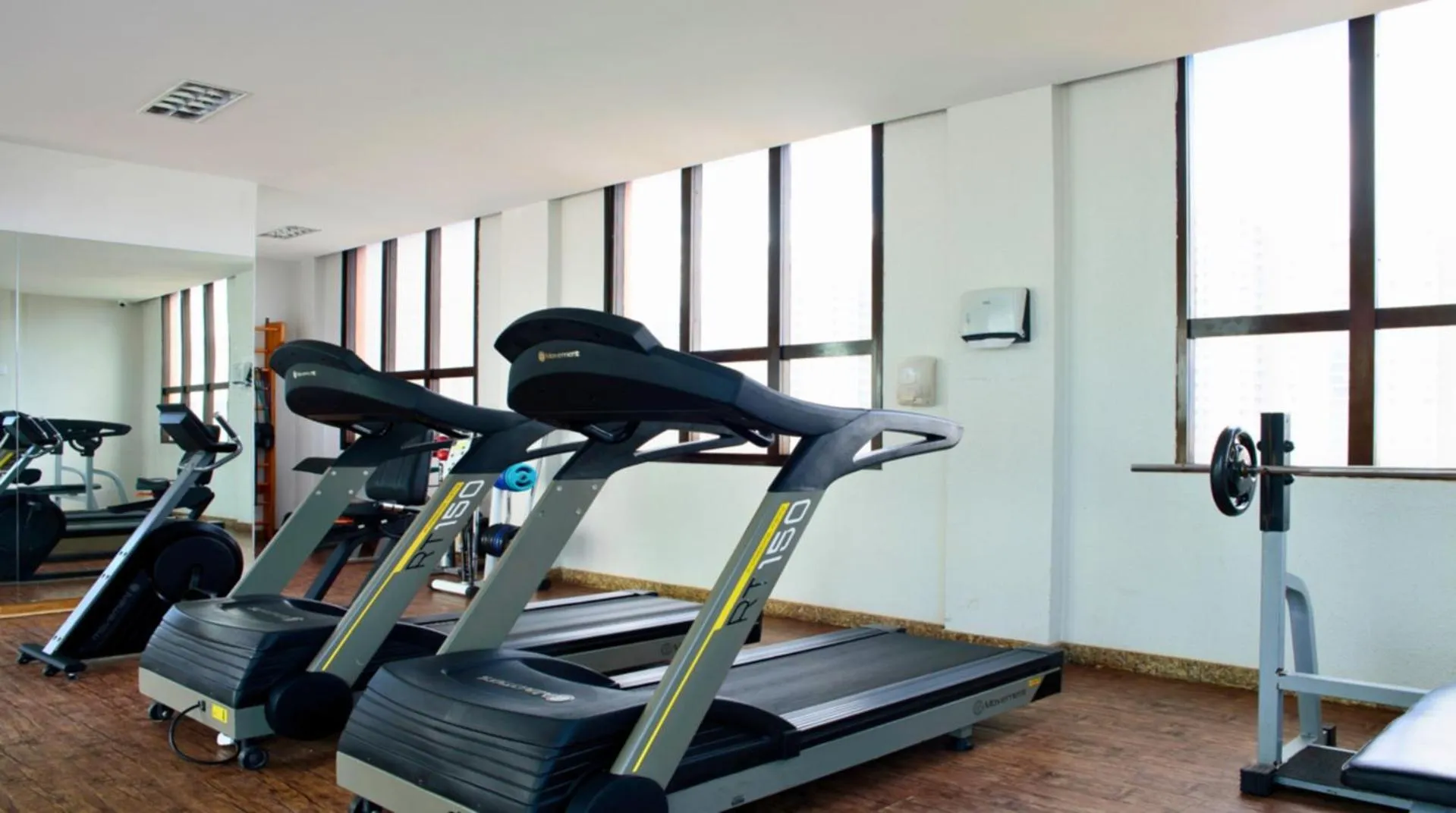 Fitness centre/facilities in Comfort Hotel Taguatinga