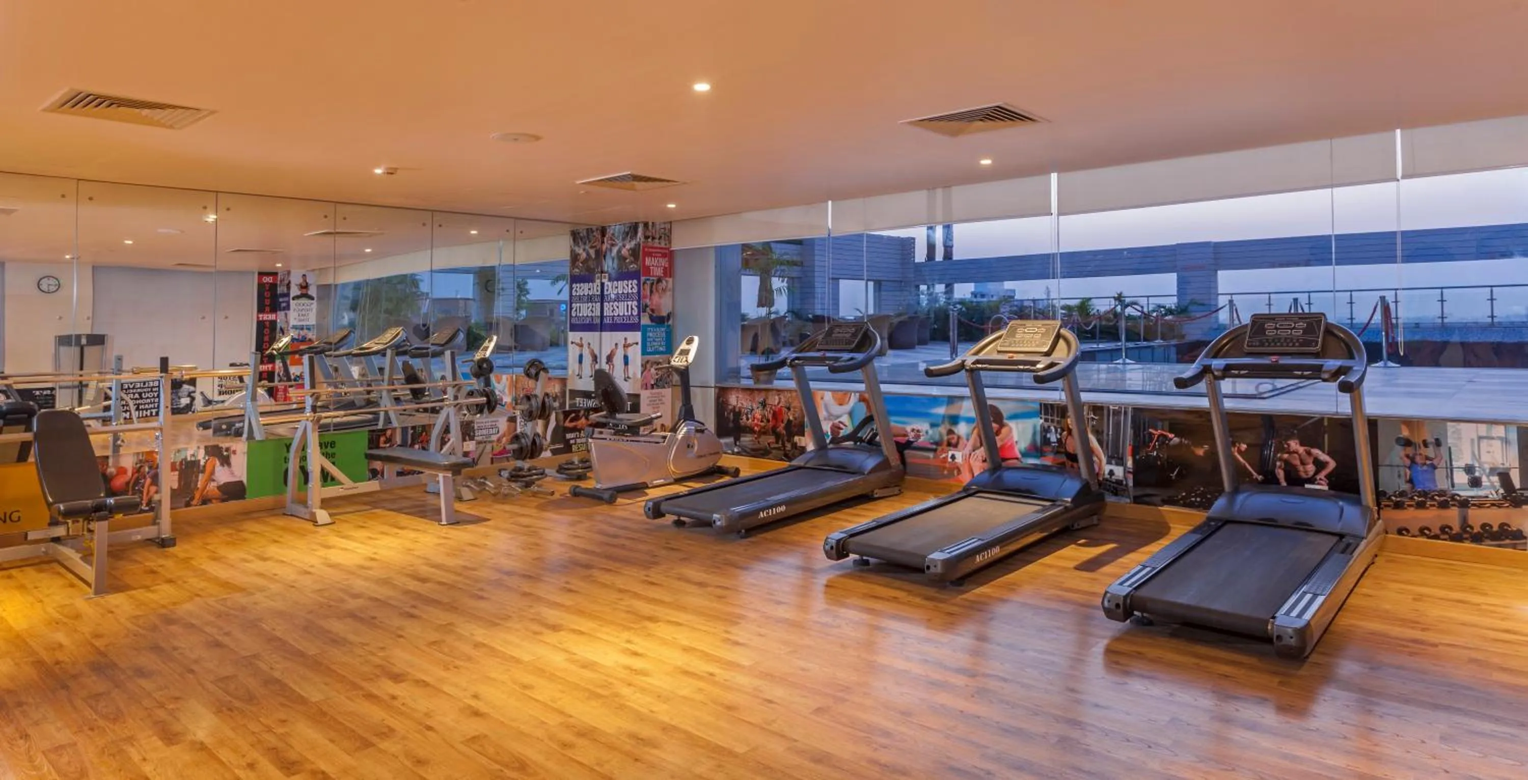 Fitness centre/facilities in Lemon Tree Premier, Patna