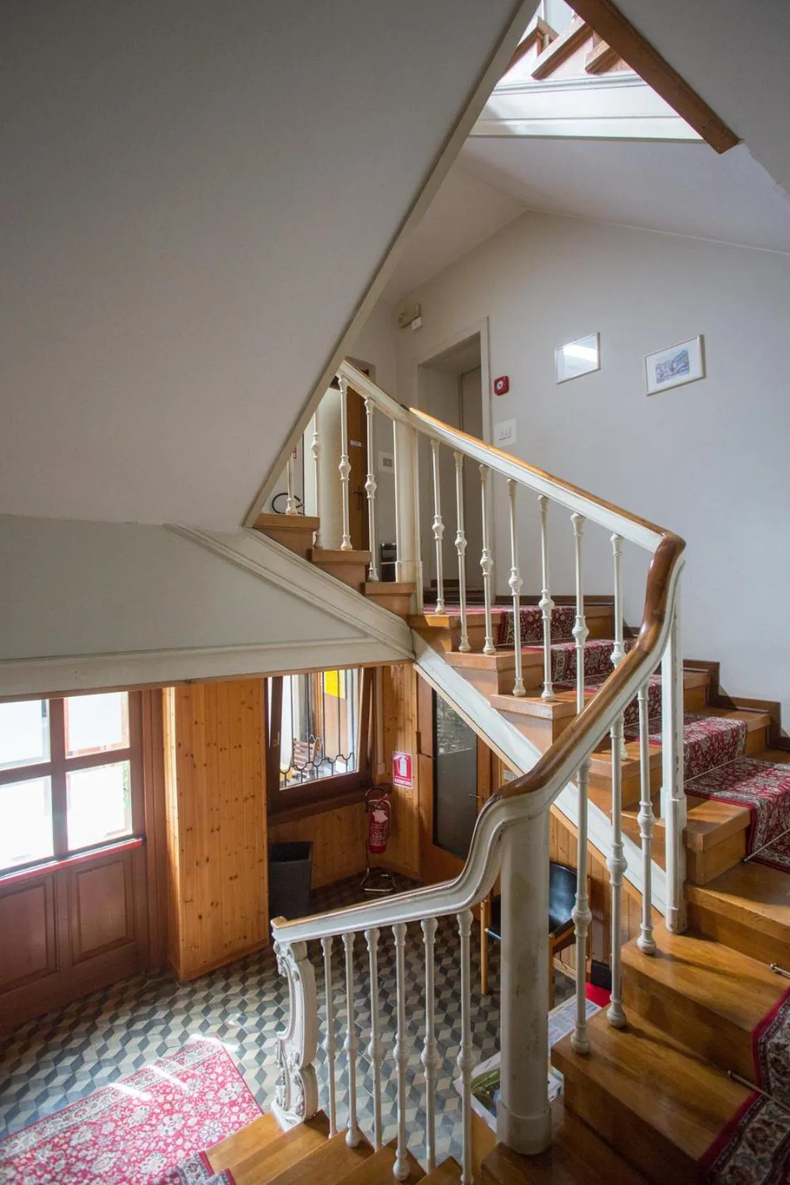 Area and facilities in Al Bottegon