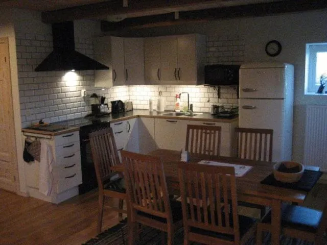 Kitchen or kitchenette in Gårdsboende
