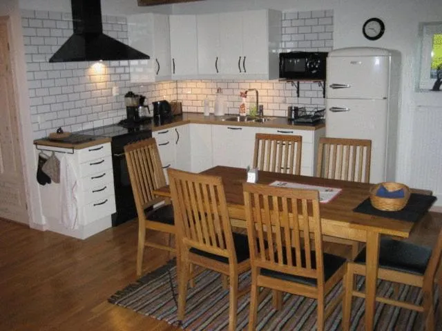 Kitchen or kitchenette in Gårdsboende