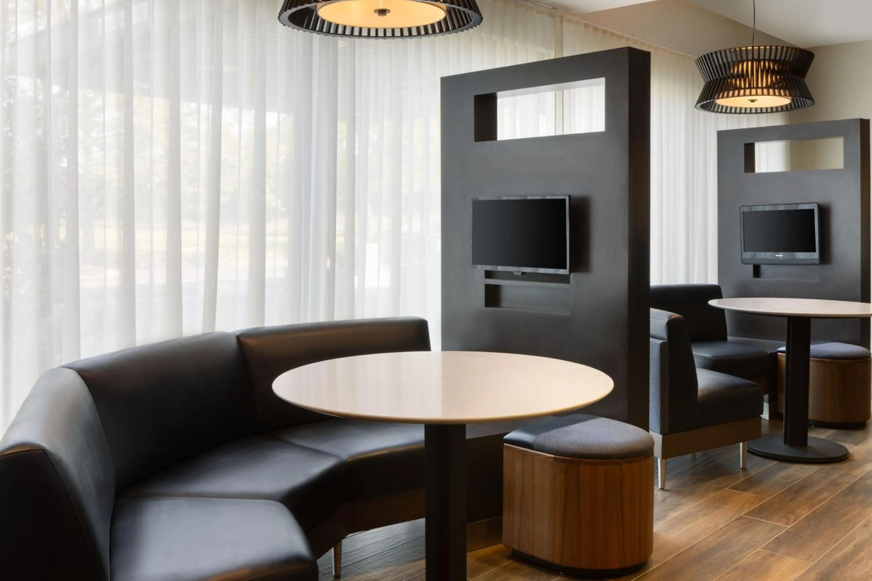 Other in Courtyard Edison Woodbridge