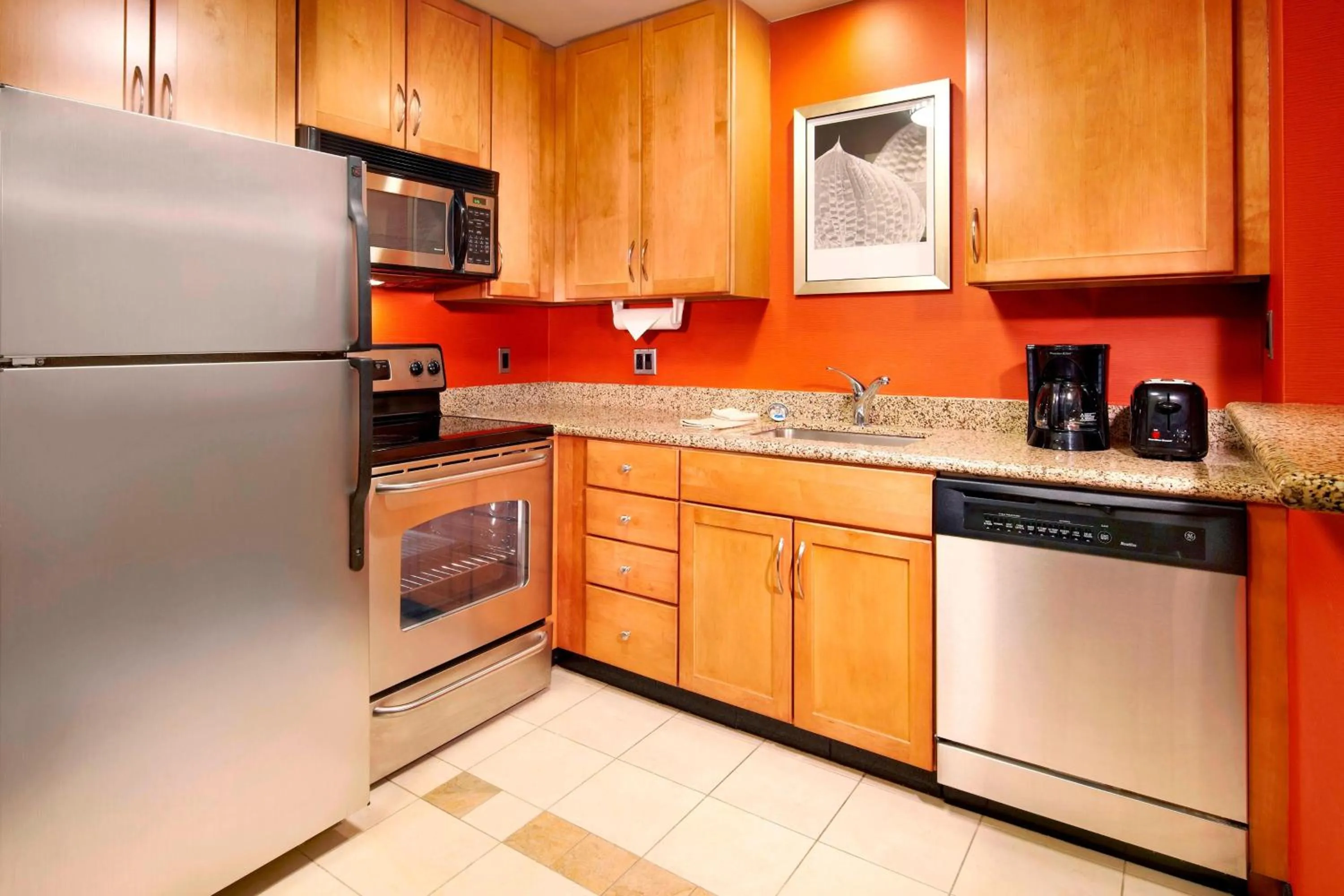 Kitchen or kitchenette in Residence Inn East Rutherford Meadowlands