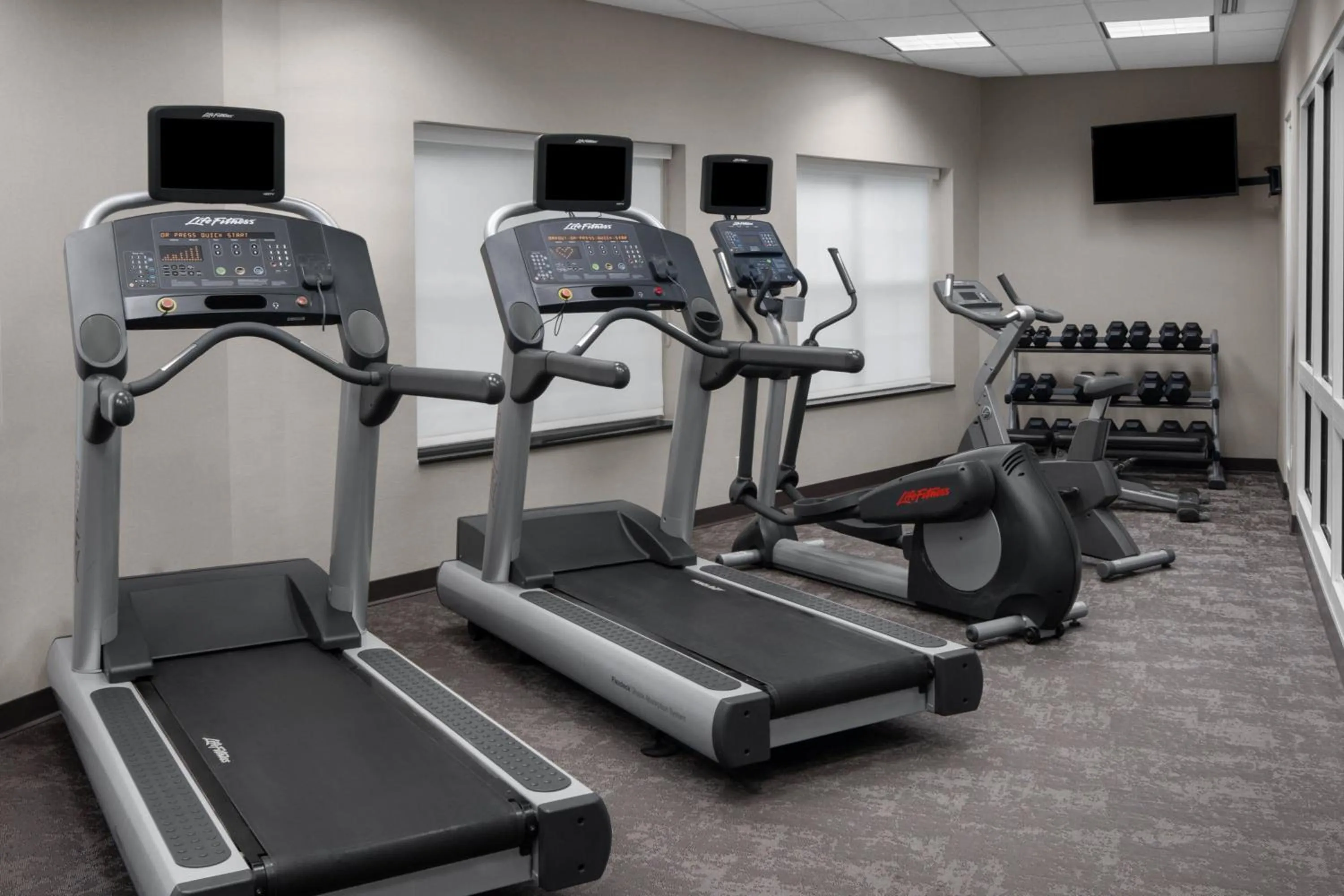 Fitness centre/facilities in Residence Inn East Rutherford Meadowlands