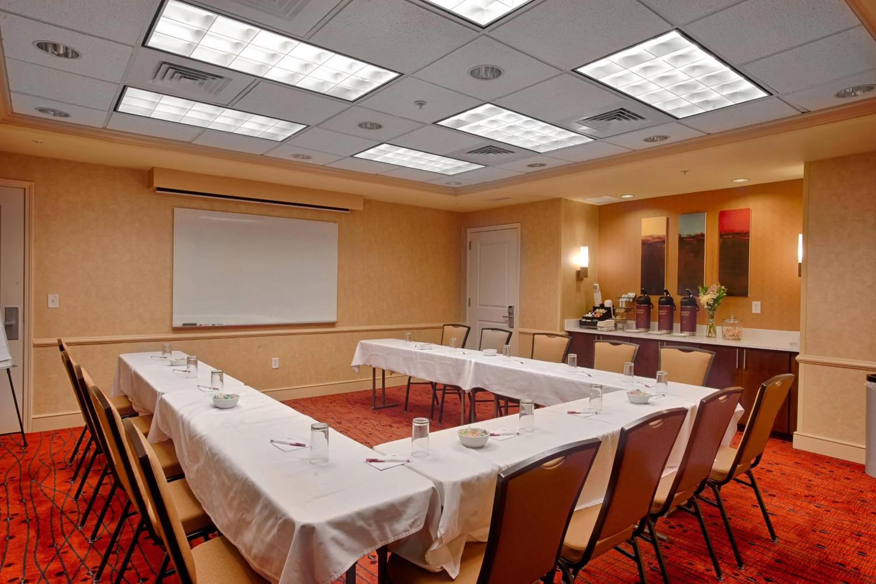 Meeting/conference room in Residence Inn Neptune at Gateway Center