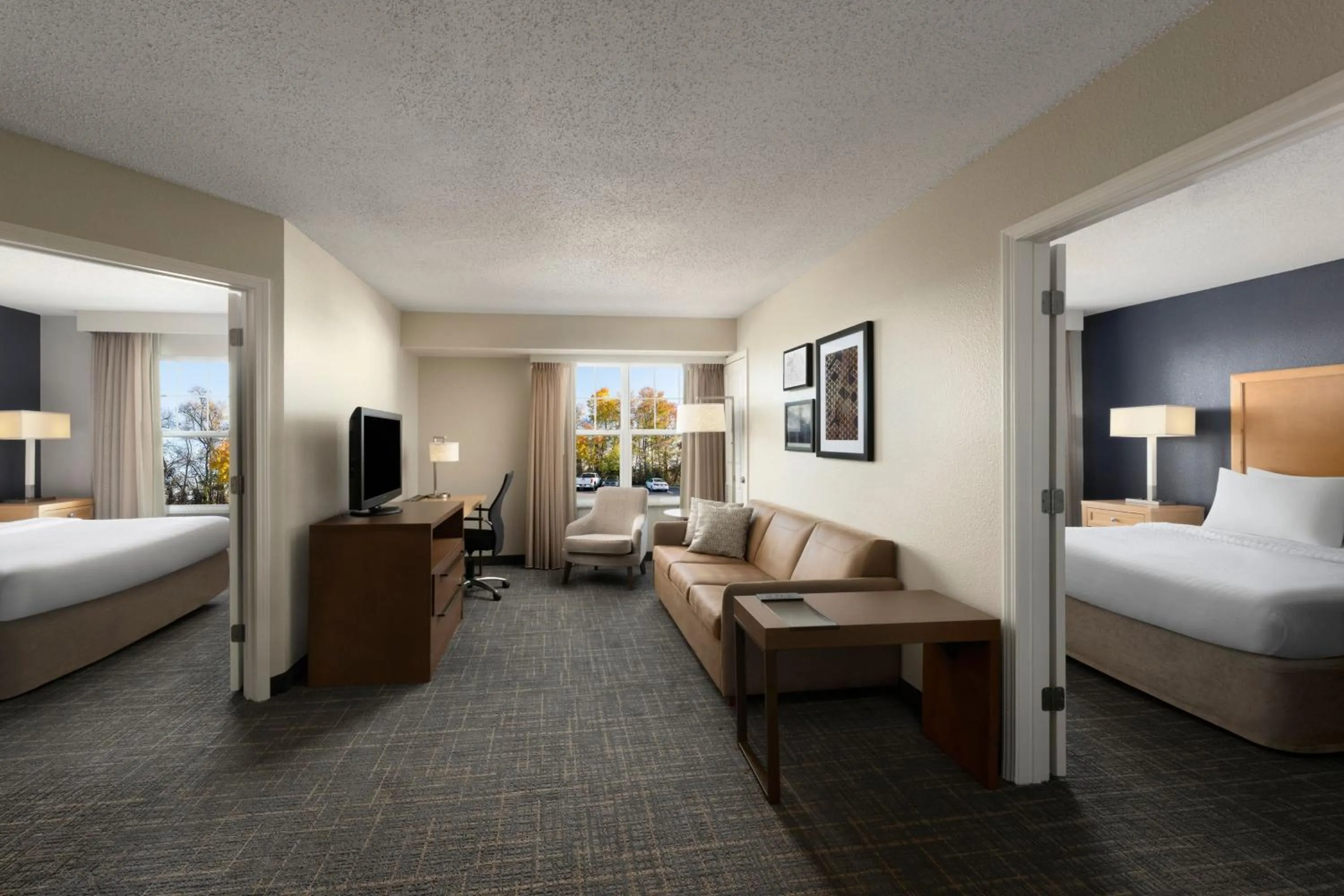 Living room, Bed in Residence Inn Neptune at Gateway Center