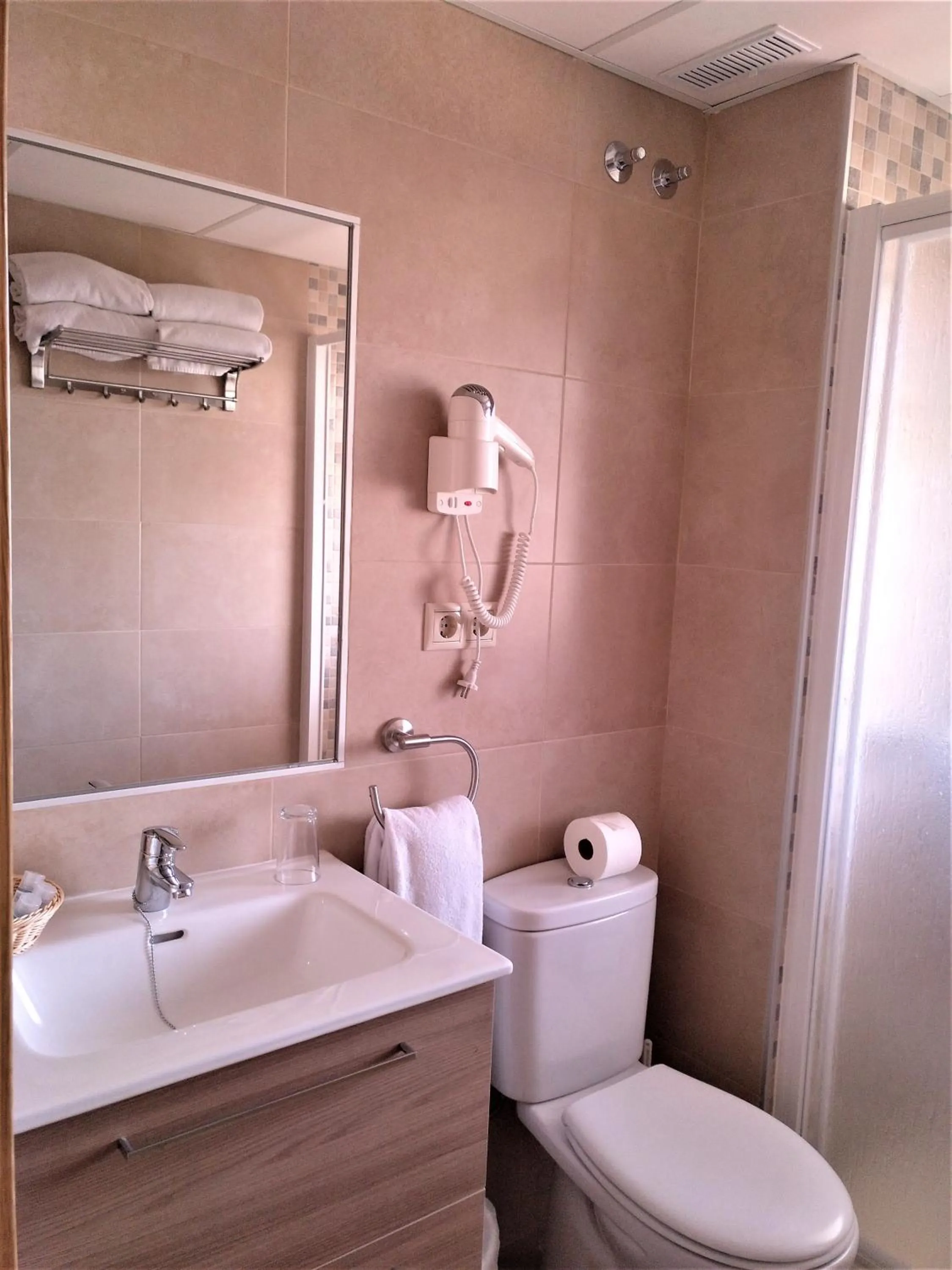 Bathroom in Apartamentos Stella Maris - Marcari SL