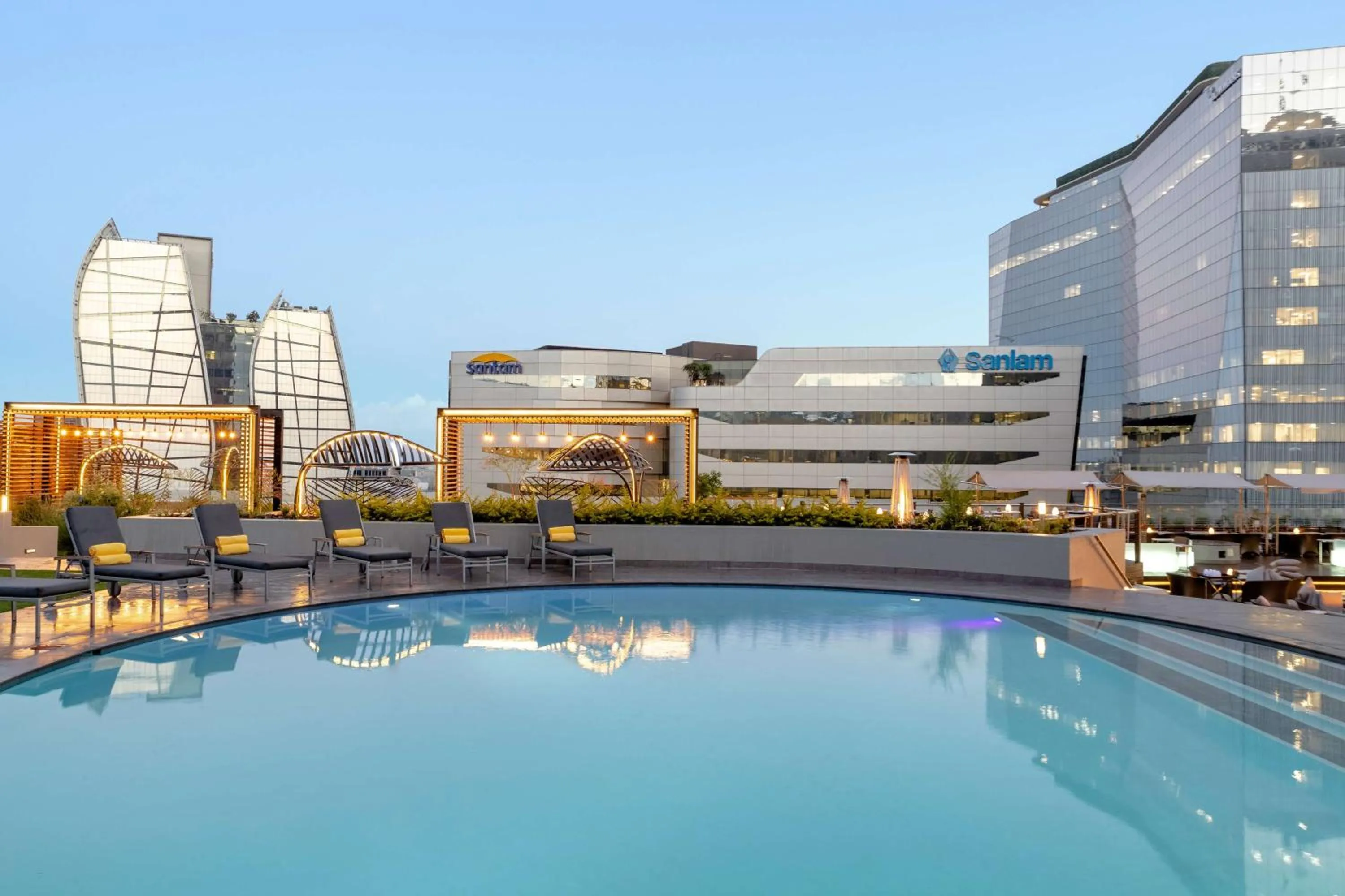 Pool view in Sandton Sun and Towers