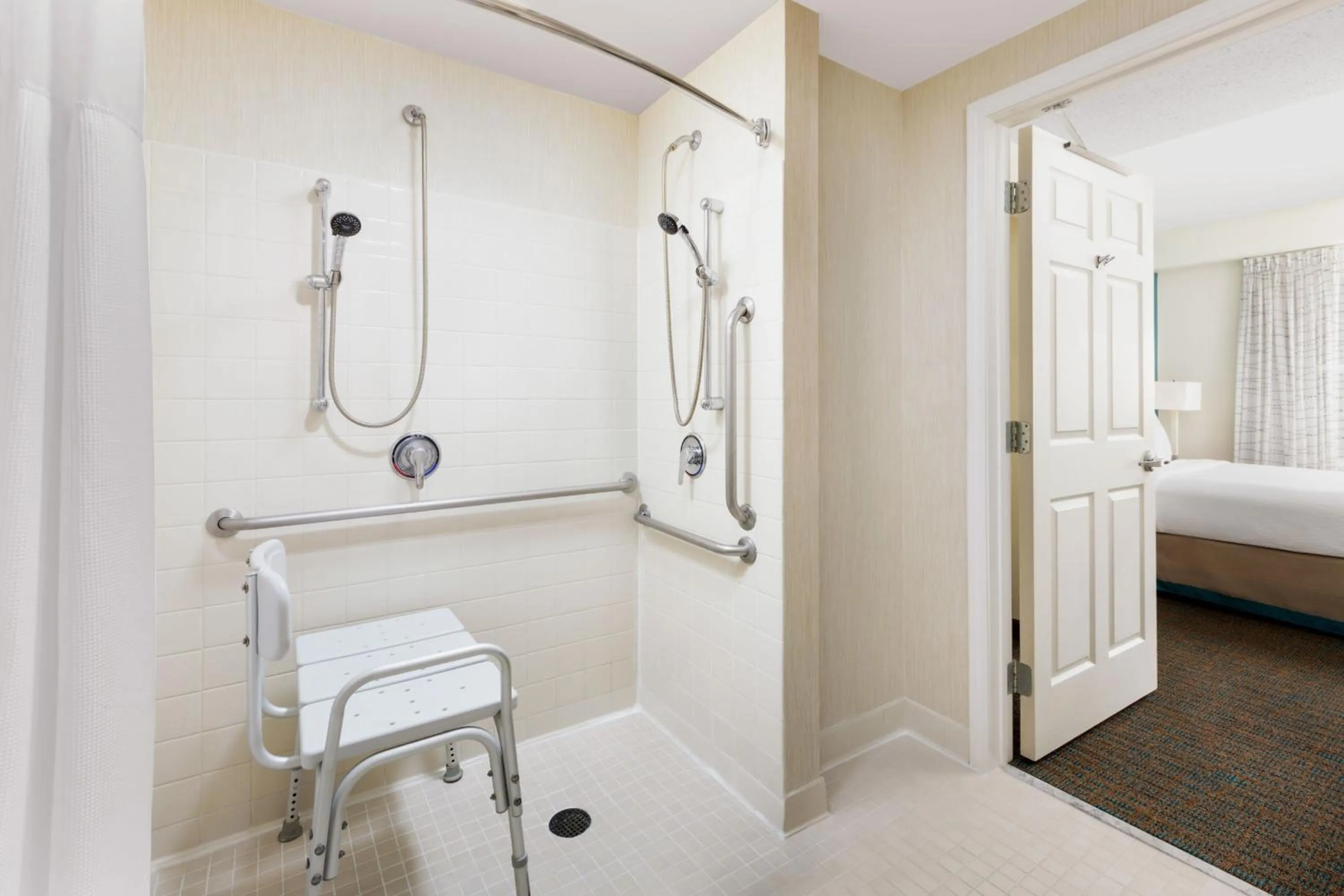 Bathroom, Bed in Residence Inn Saddle River