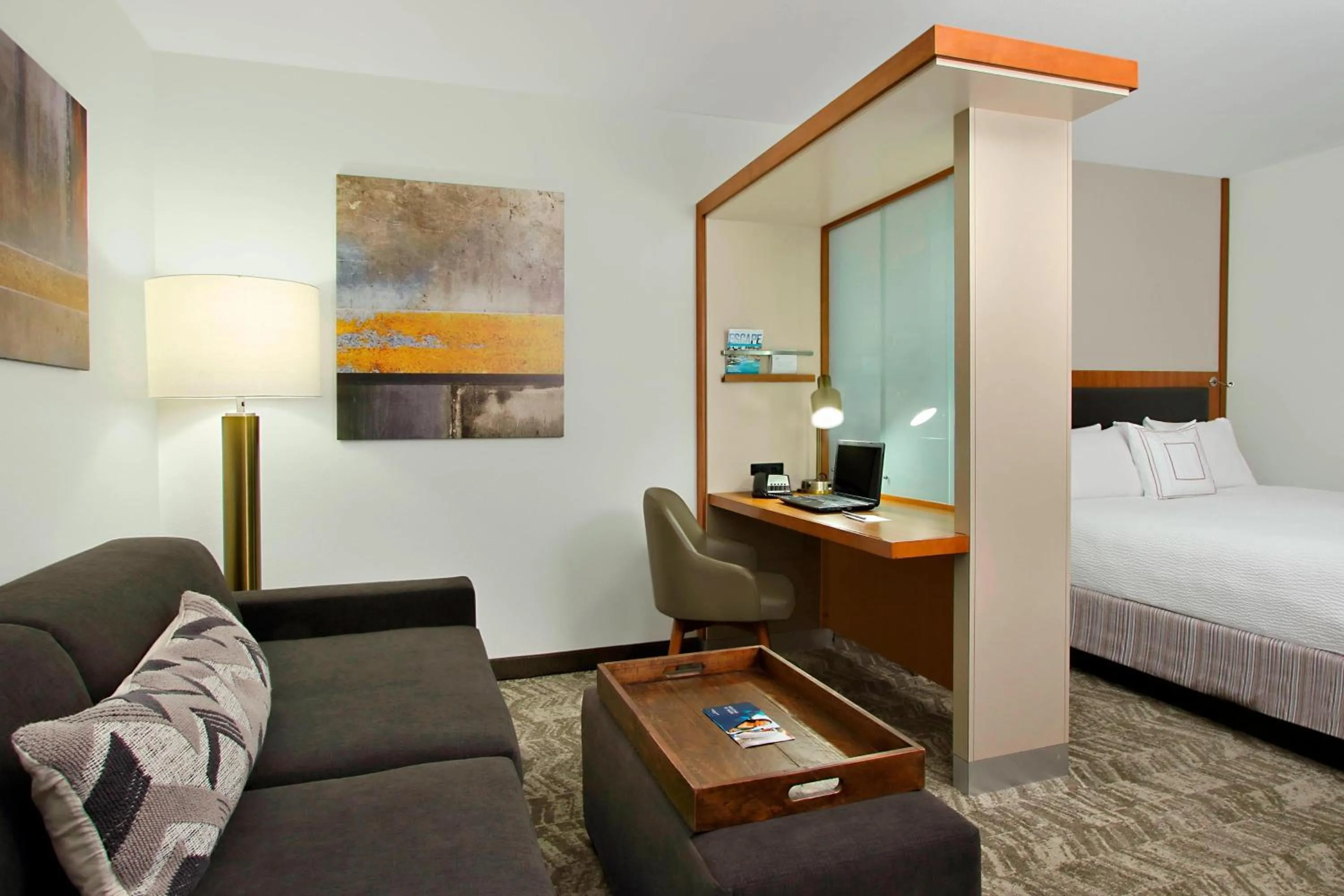 Bedroom, Bed in SpringHill Suites by Marriott Madera