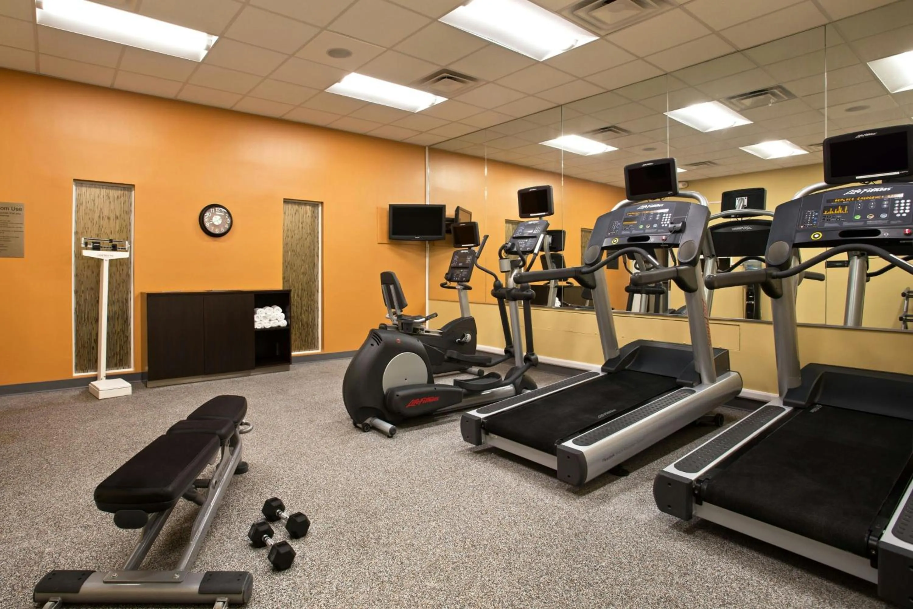 Fitness centre/facilities in Fairfield Inn & Suites by Marriott Key West