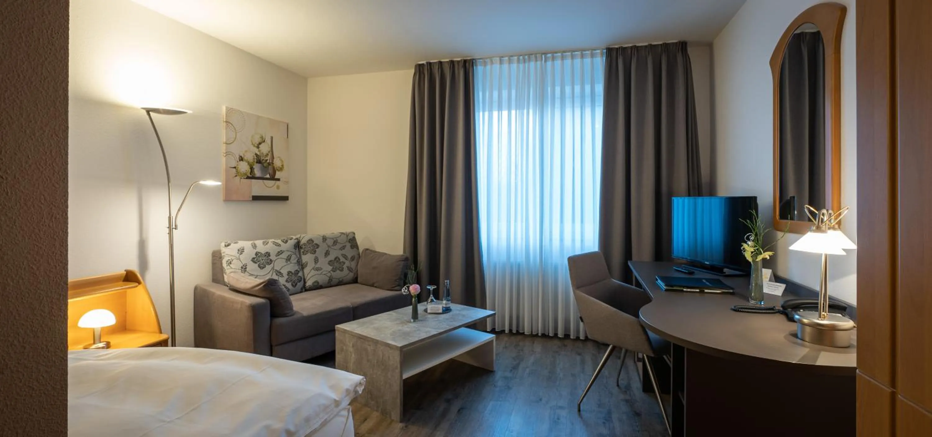 Bed in Hotel Pfälzer Hof GmbH