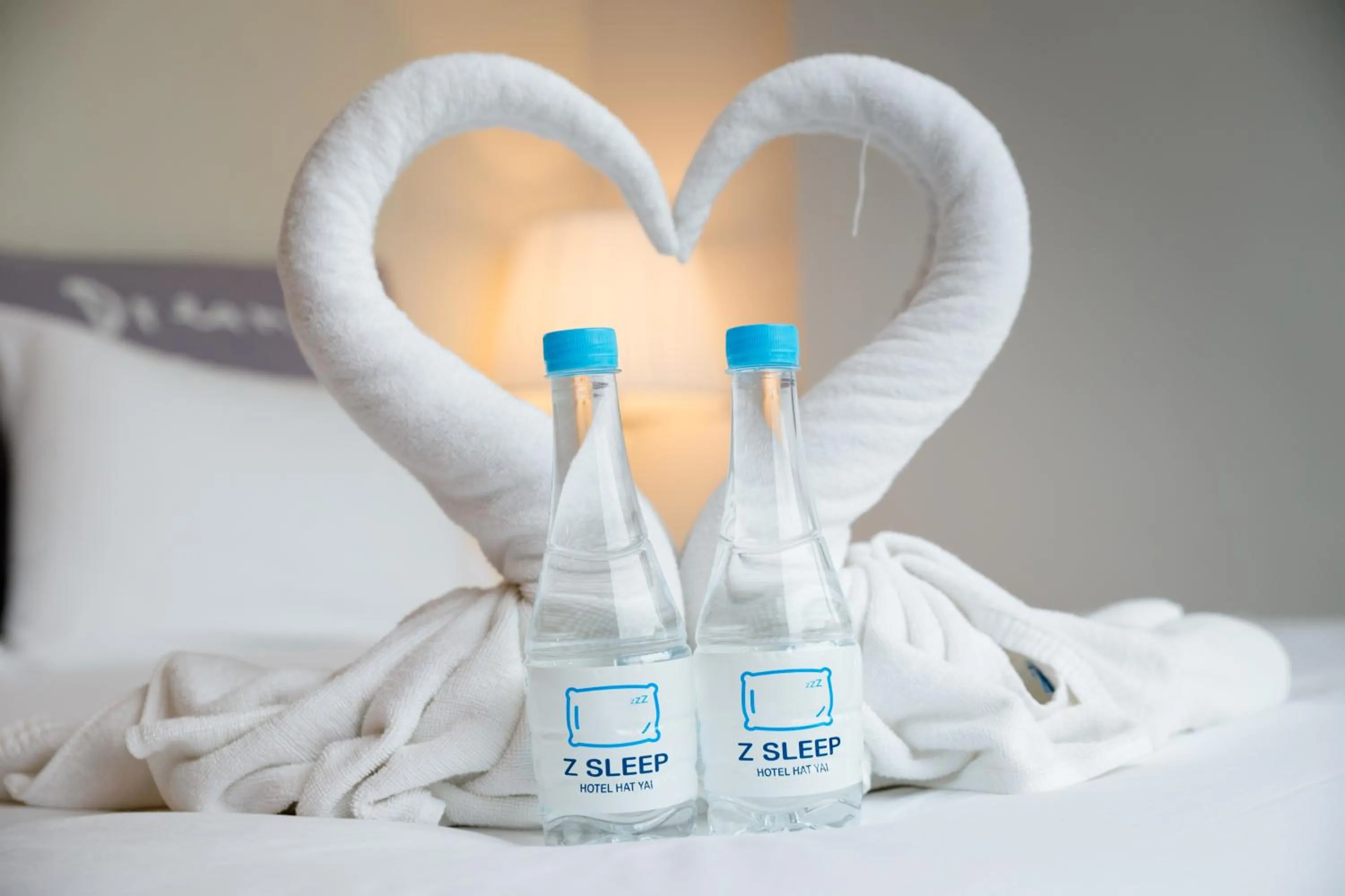 Bed in Z Sleep Hotel