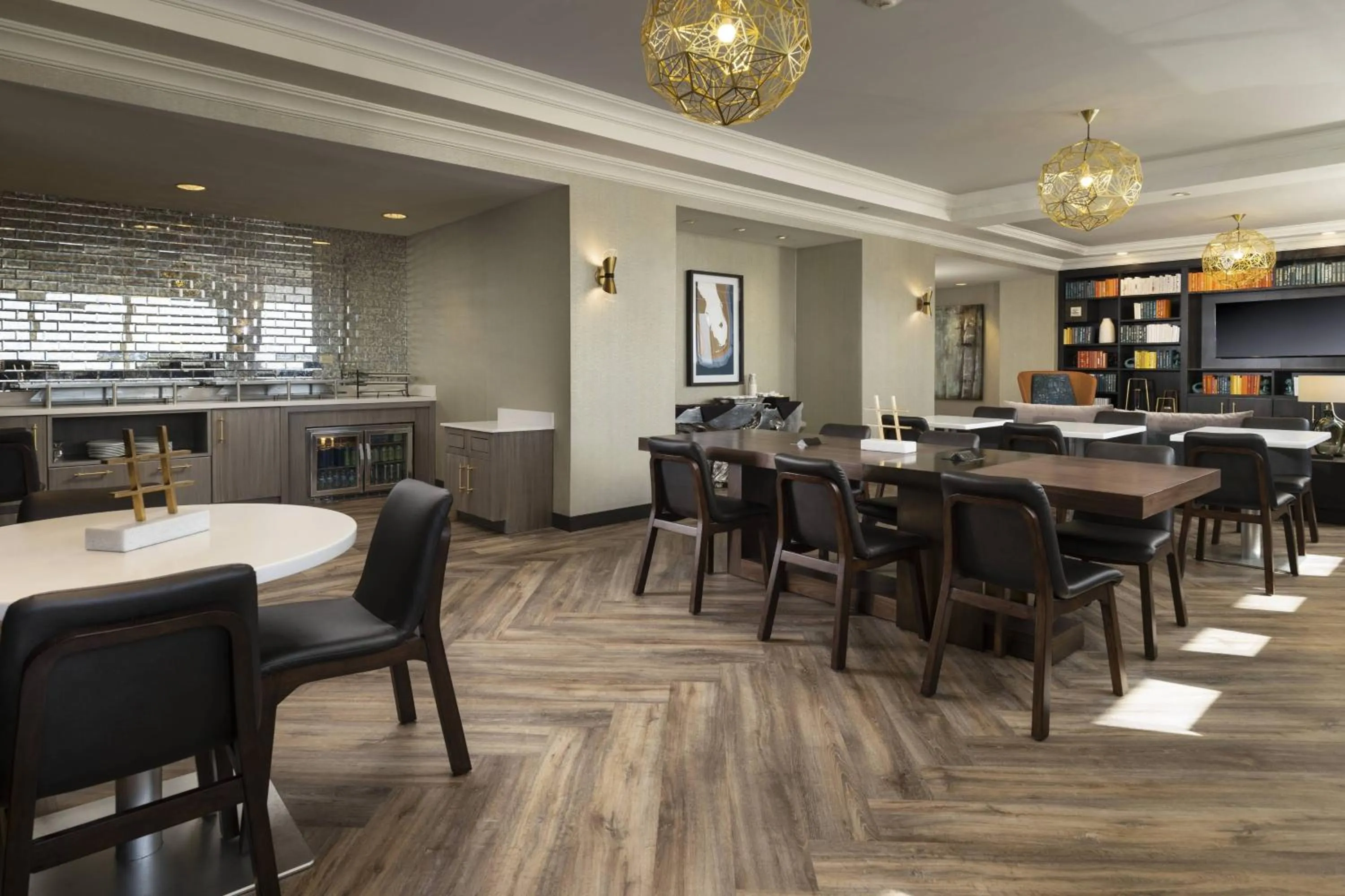 Lounge or bar in Renaissance Fort Lauderdale West Hotel