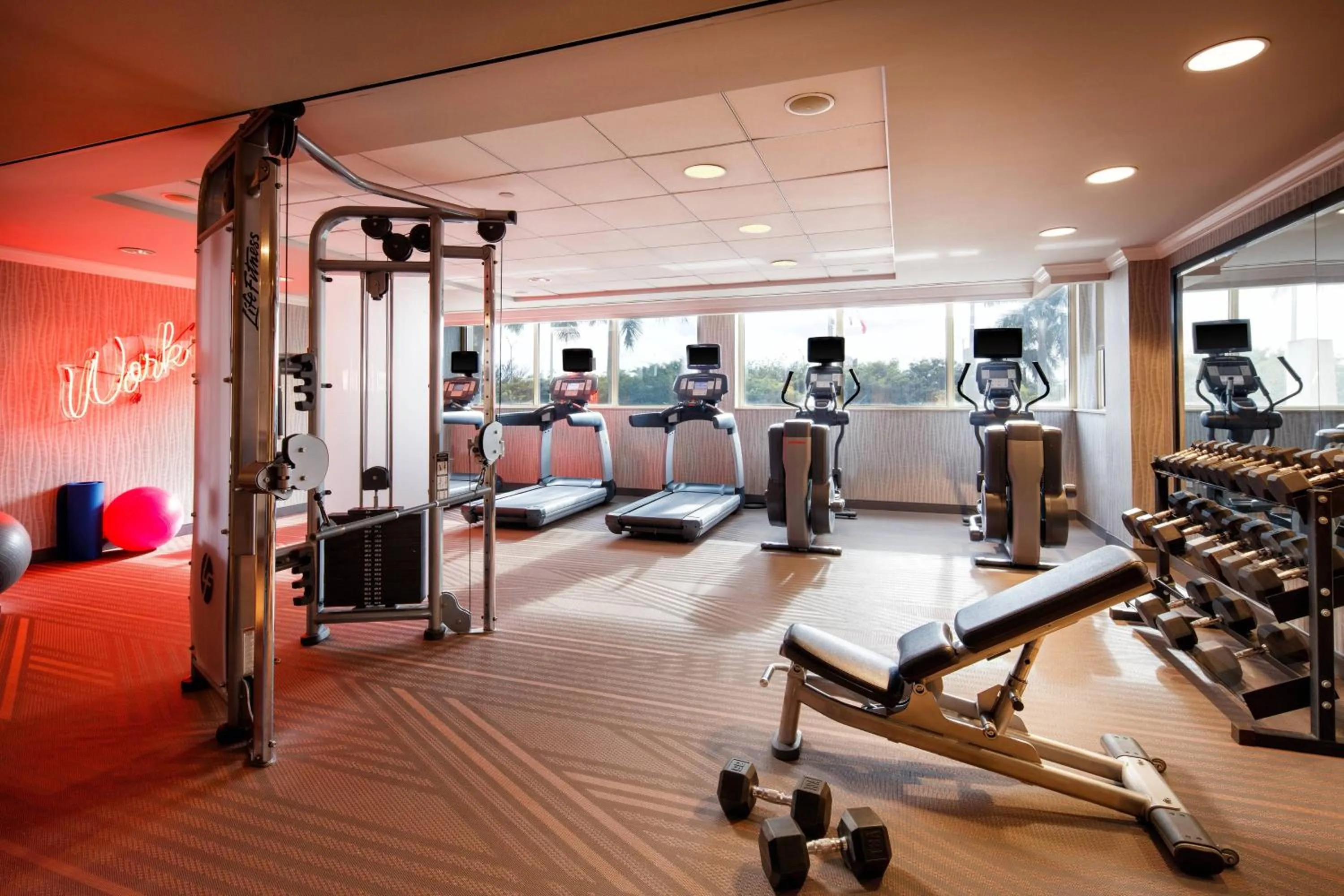 Fitness centre/facilities in Renaissance Fort Lauderdale West Hotel