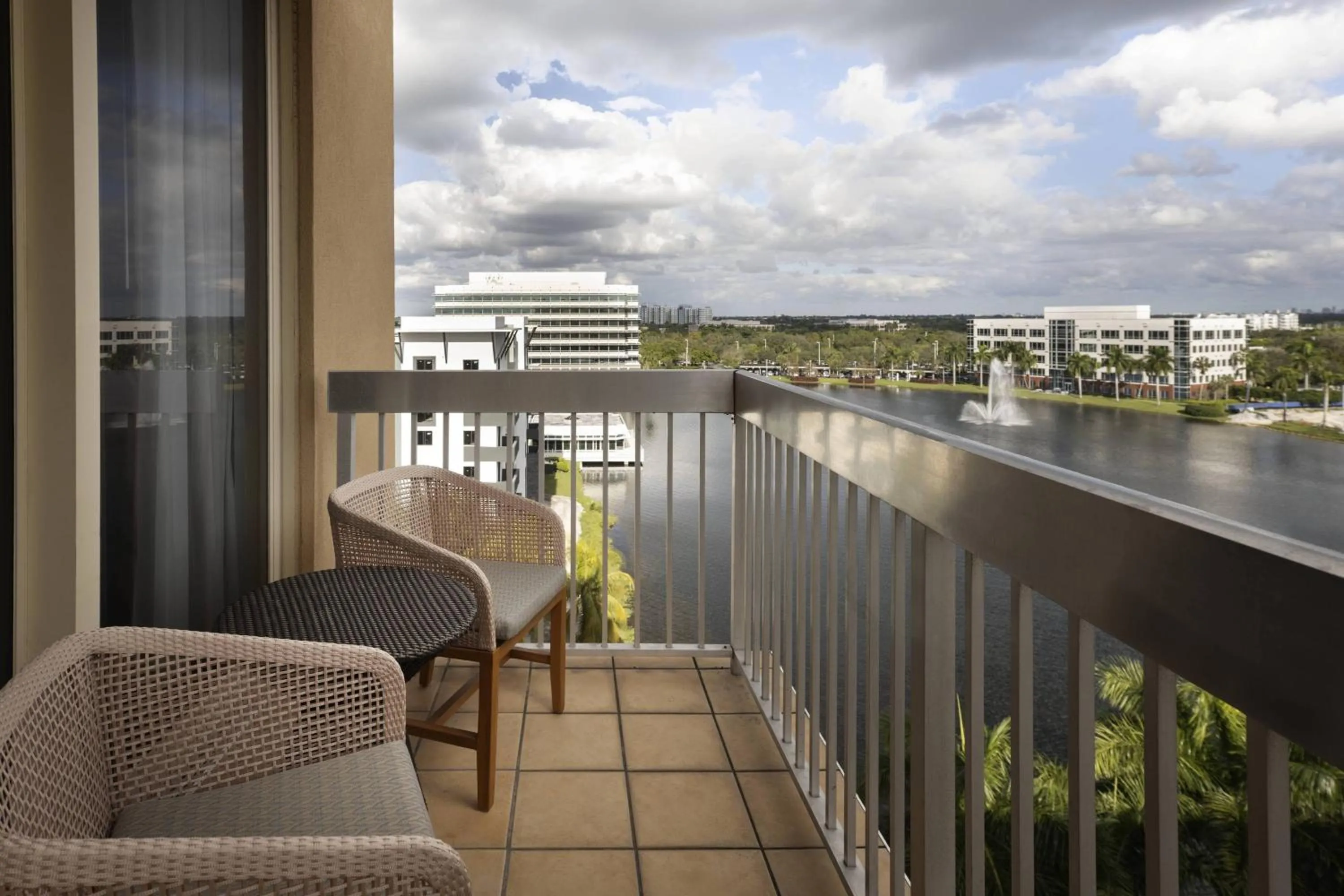 Photo of the whole room in Renaissance Fort Lauderdale West Hotel