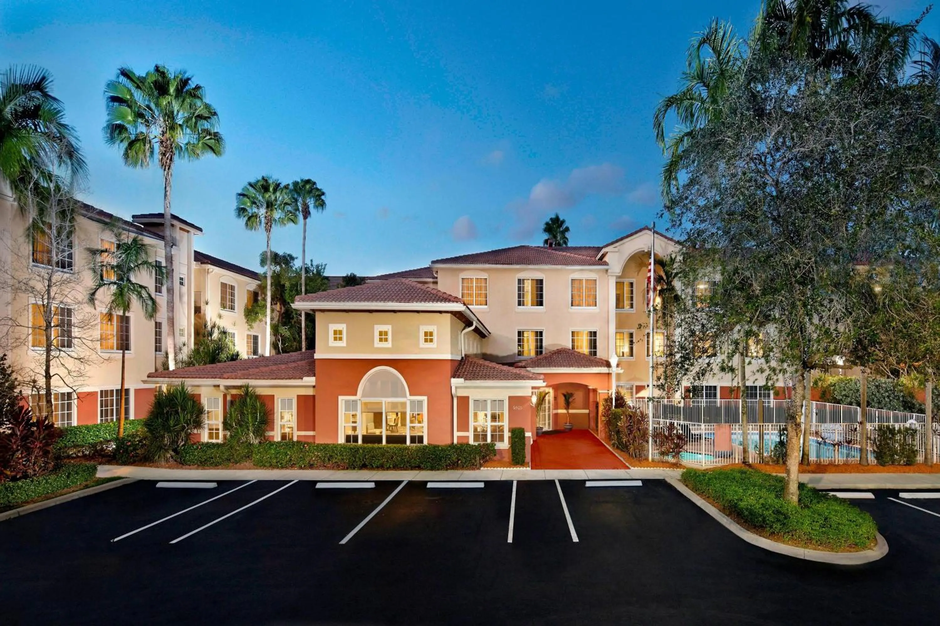 Property building in Residence Inn by Marriott Fort Lauderdale Weston