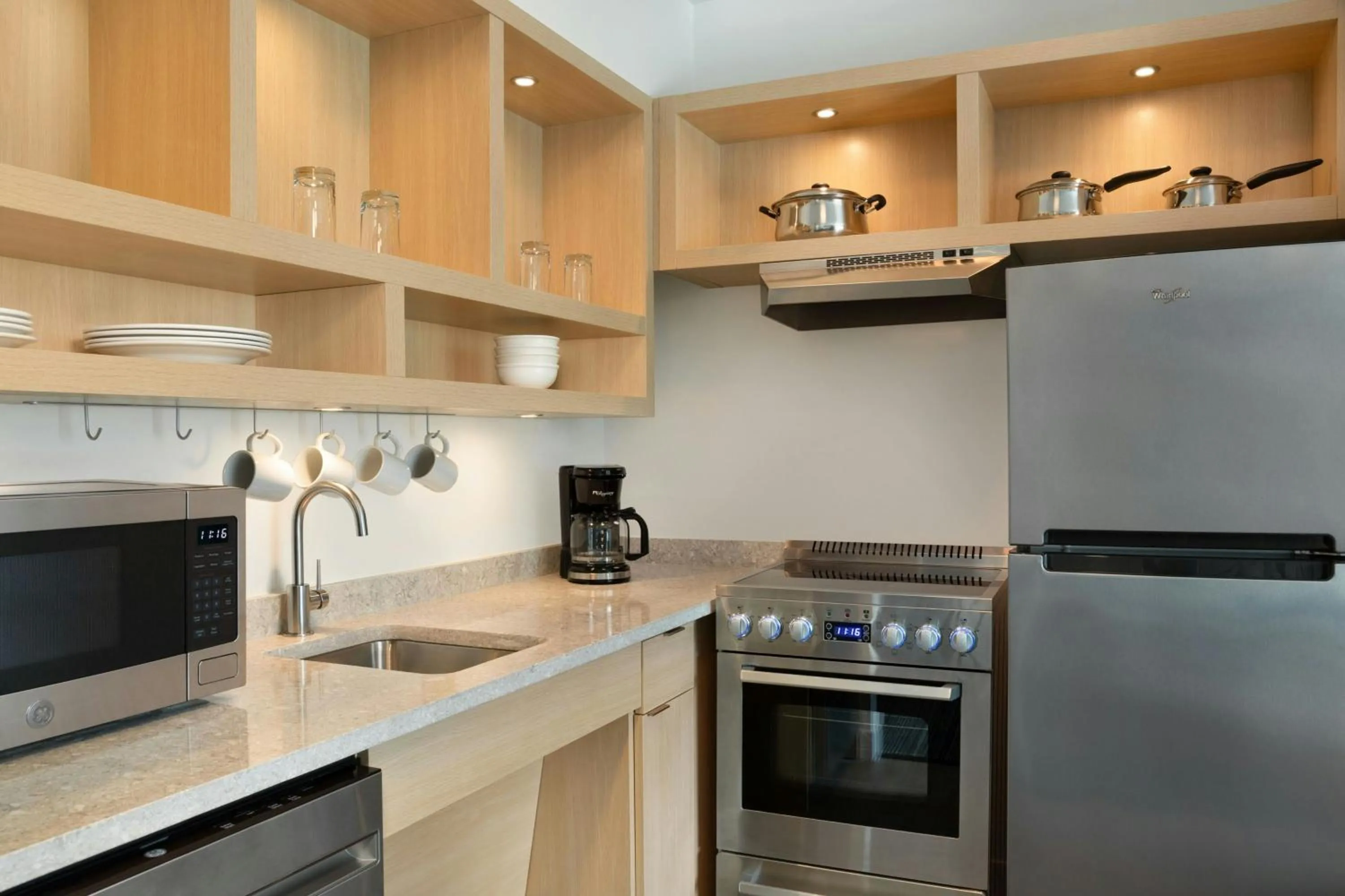 Kitchen or kitchenette in TownePlace Suites Fort Lauderdale West
