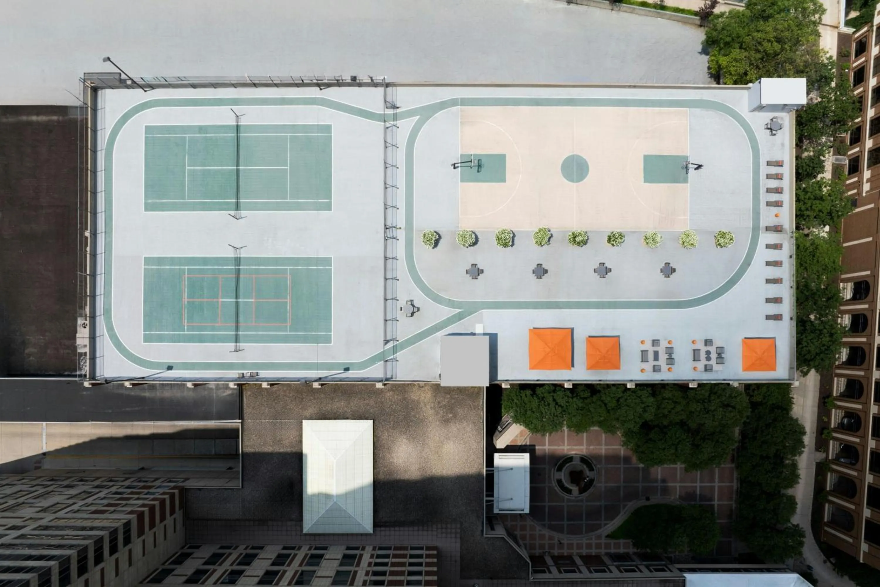 Fitness centre/facilities in Courtyard Grand Rapids Downtown