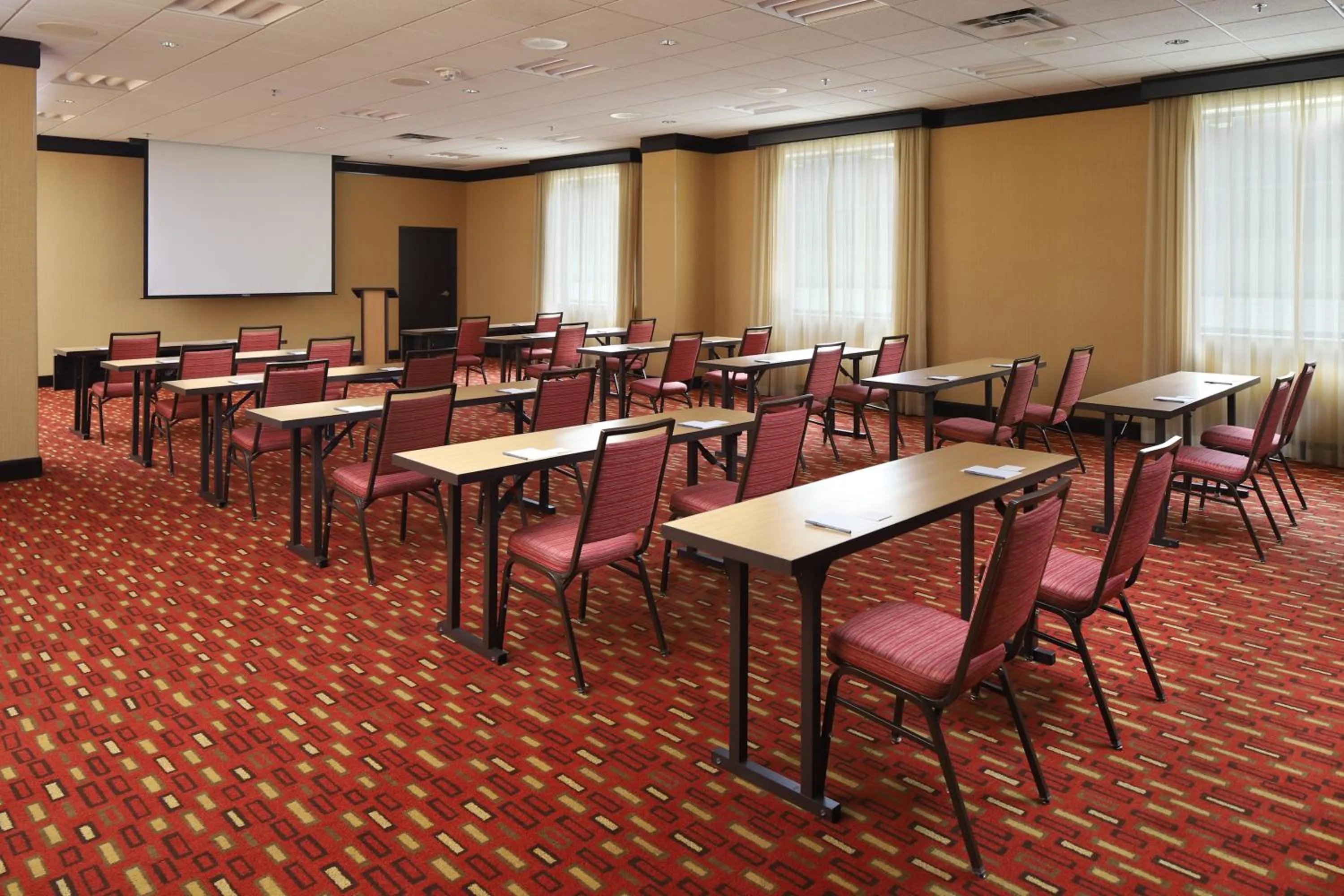 Meeting/conference room in Courtyard Grand Rapids Downtown
