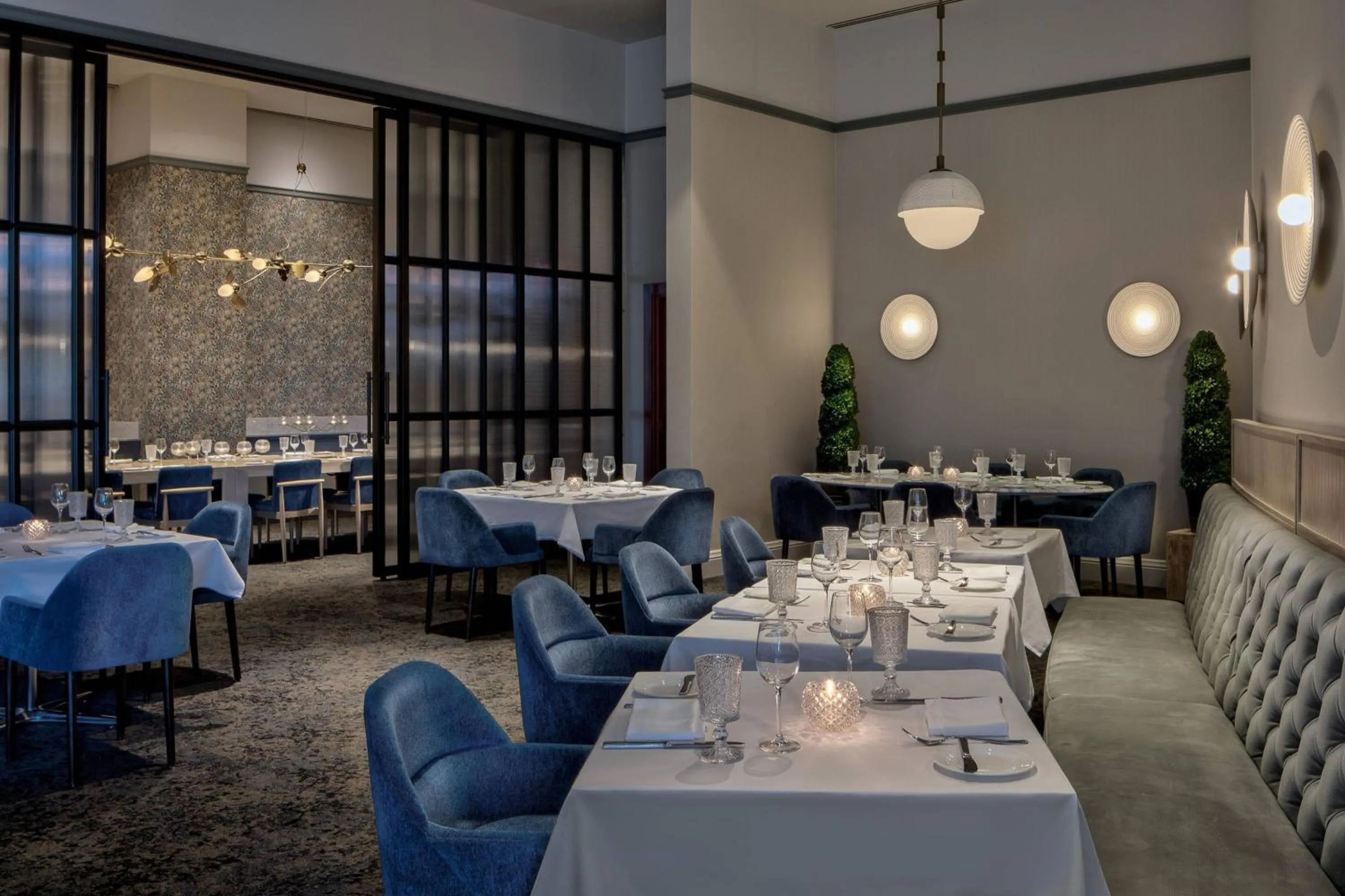 Restaurant/places to eat in JW Marriott Grand Rapids