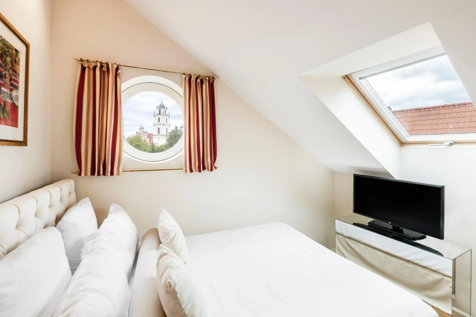 Classic Single Room with Spa Access  in Relais & Châteaux Stikliai Hotel