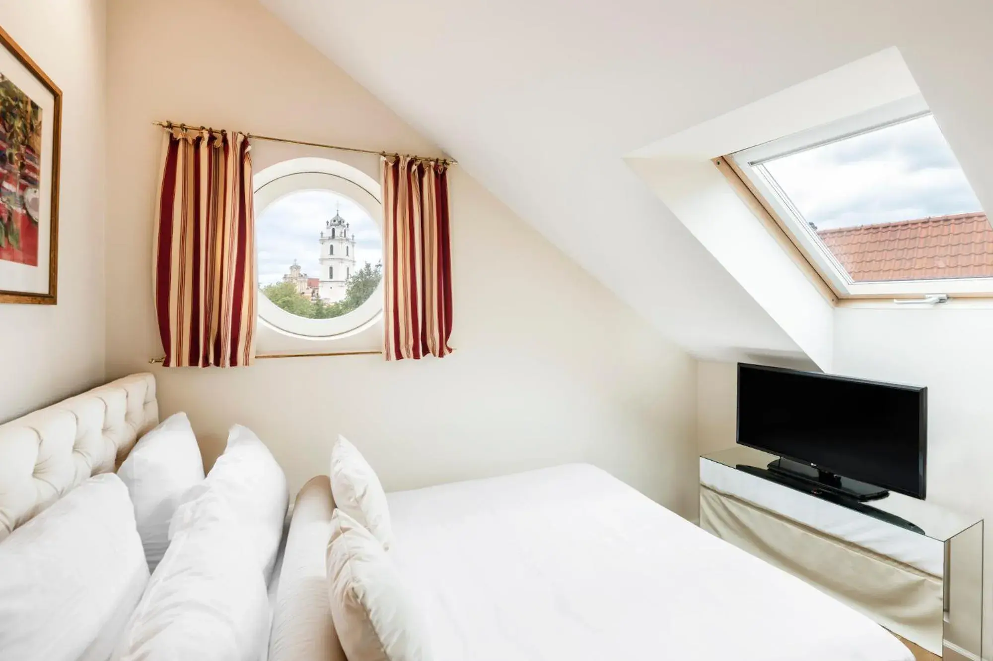 Classic Single Room with Spa Access in Stikliai Hotel - Relais & Châteaux Classic Single Room with Spa Access in Stikliai Hotel - Relais & Châteaux