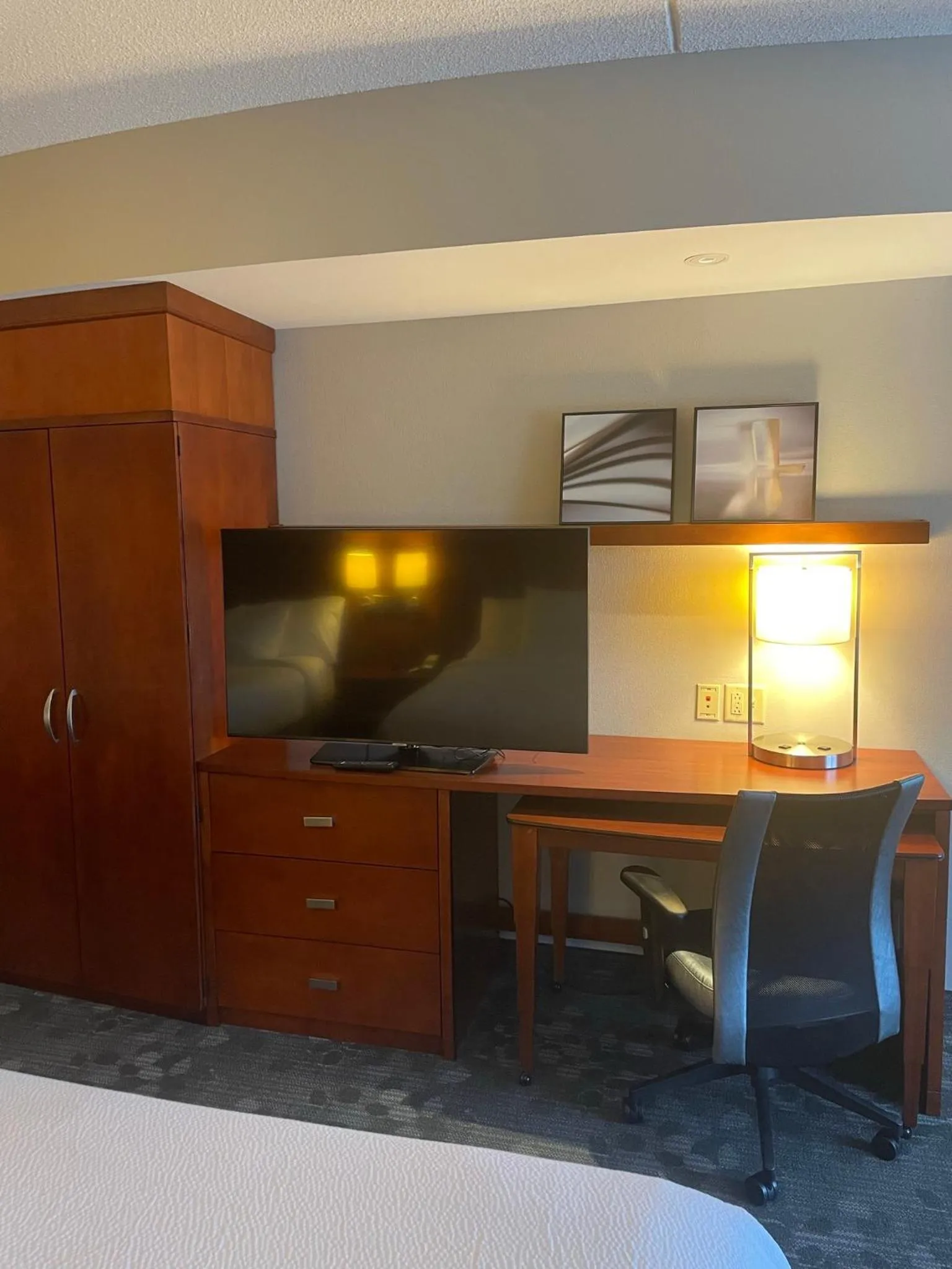 Bedroom in Courtyard by Marriott Gettysburg