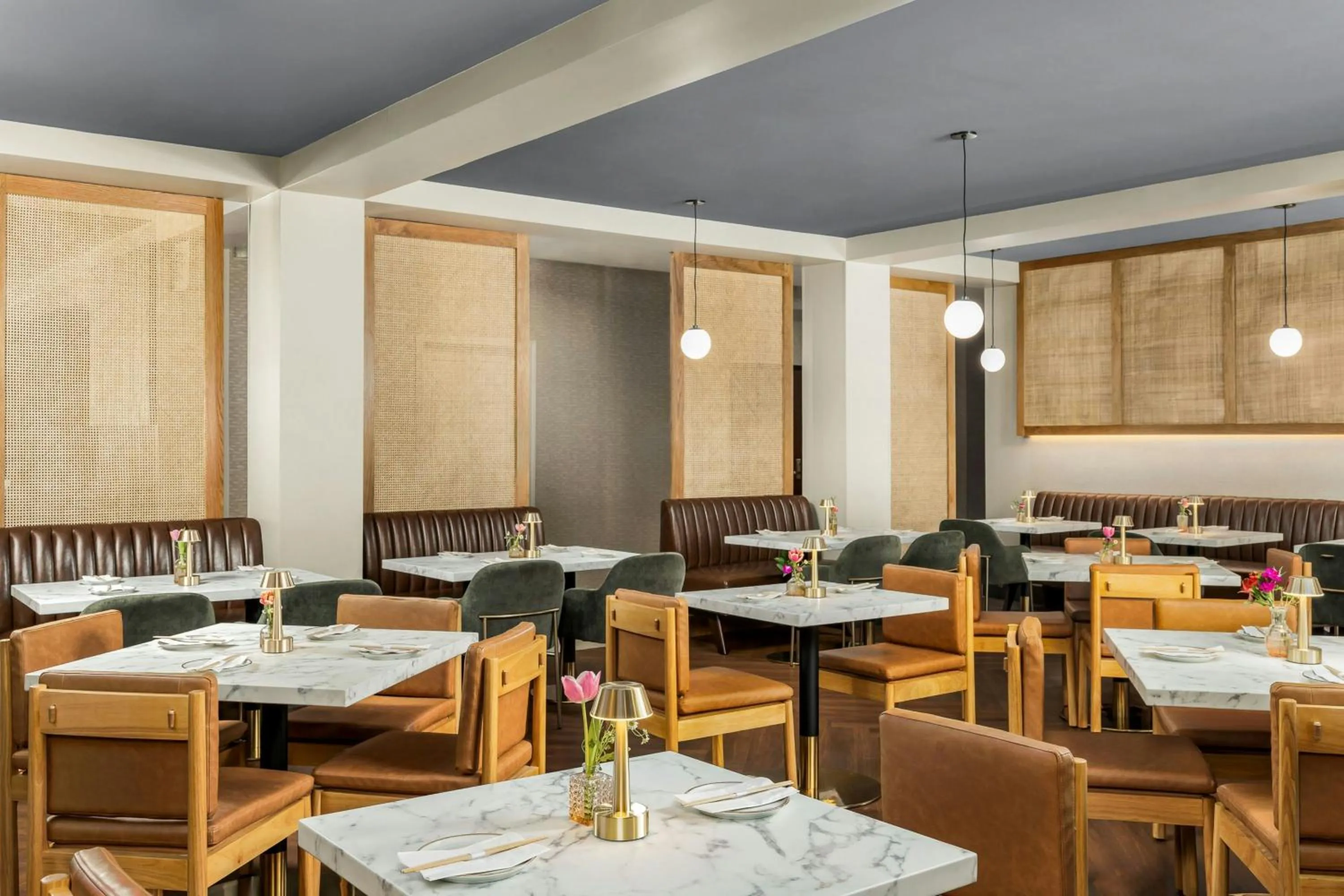 Lobby or reception in Courtyard by Marriott Houston Rice University