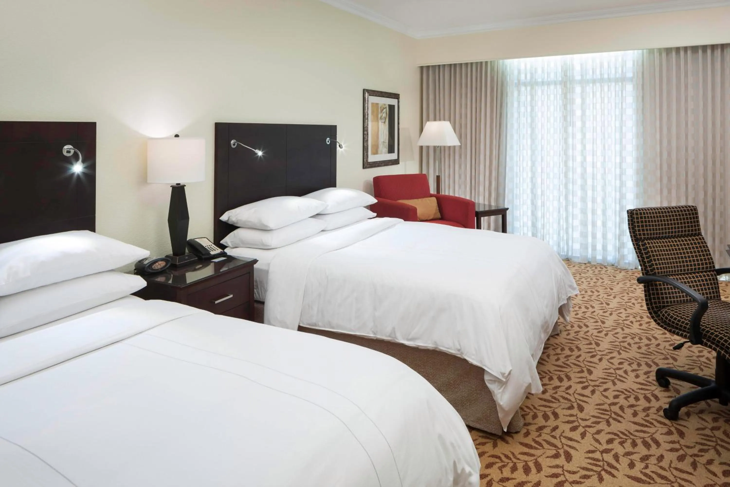 Photo of the whole room, Bed in Houston Marriott Energy Corridor
