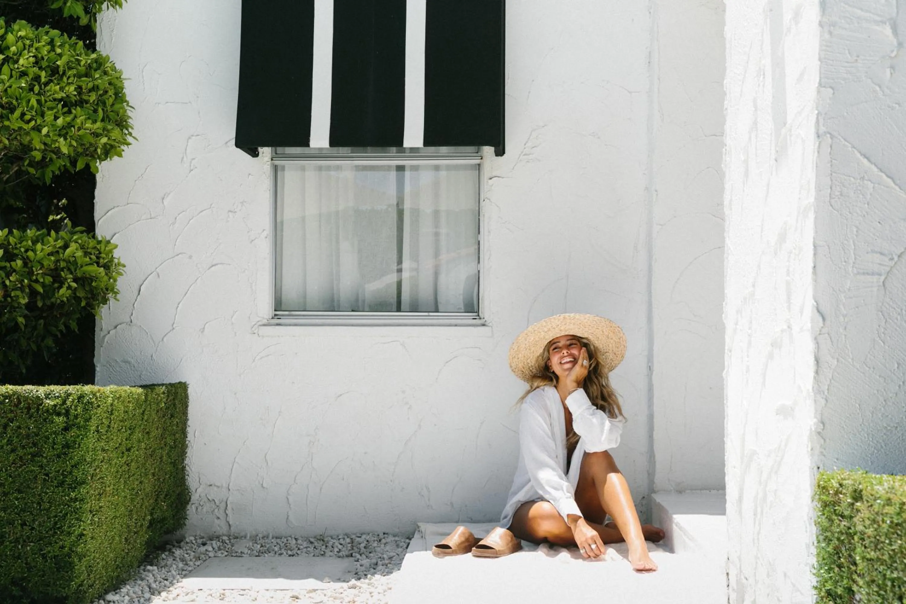 Guests in Avalon Hotel & Bungalows Palm Springs, a Member of Design Hotels