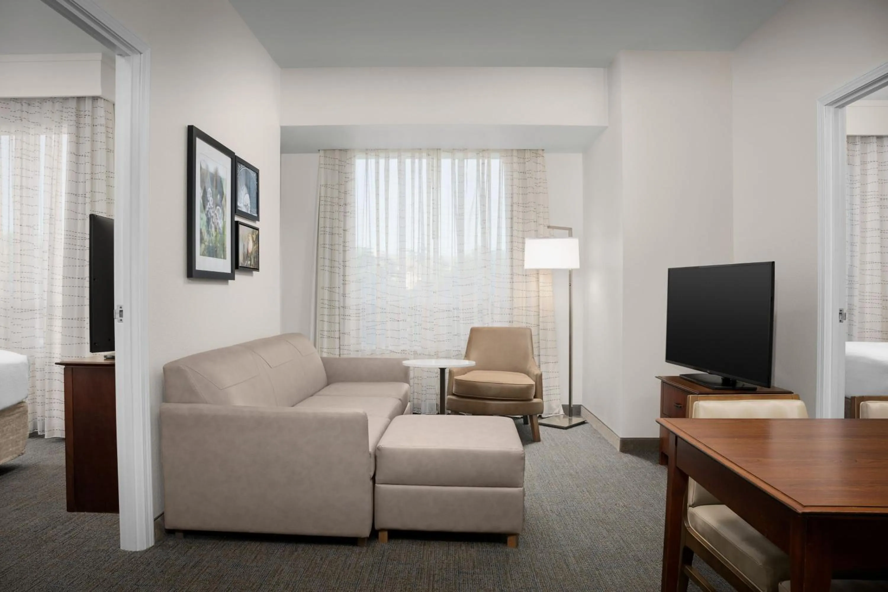 Living room in Residence Inn Houston West Energy Corridor