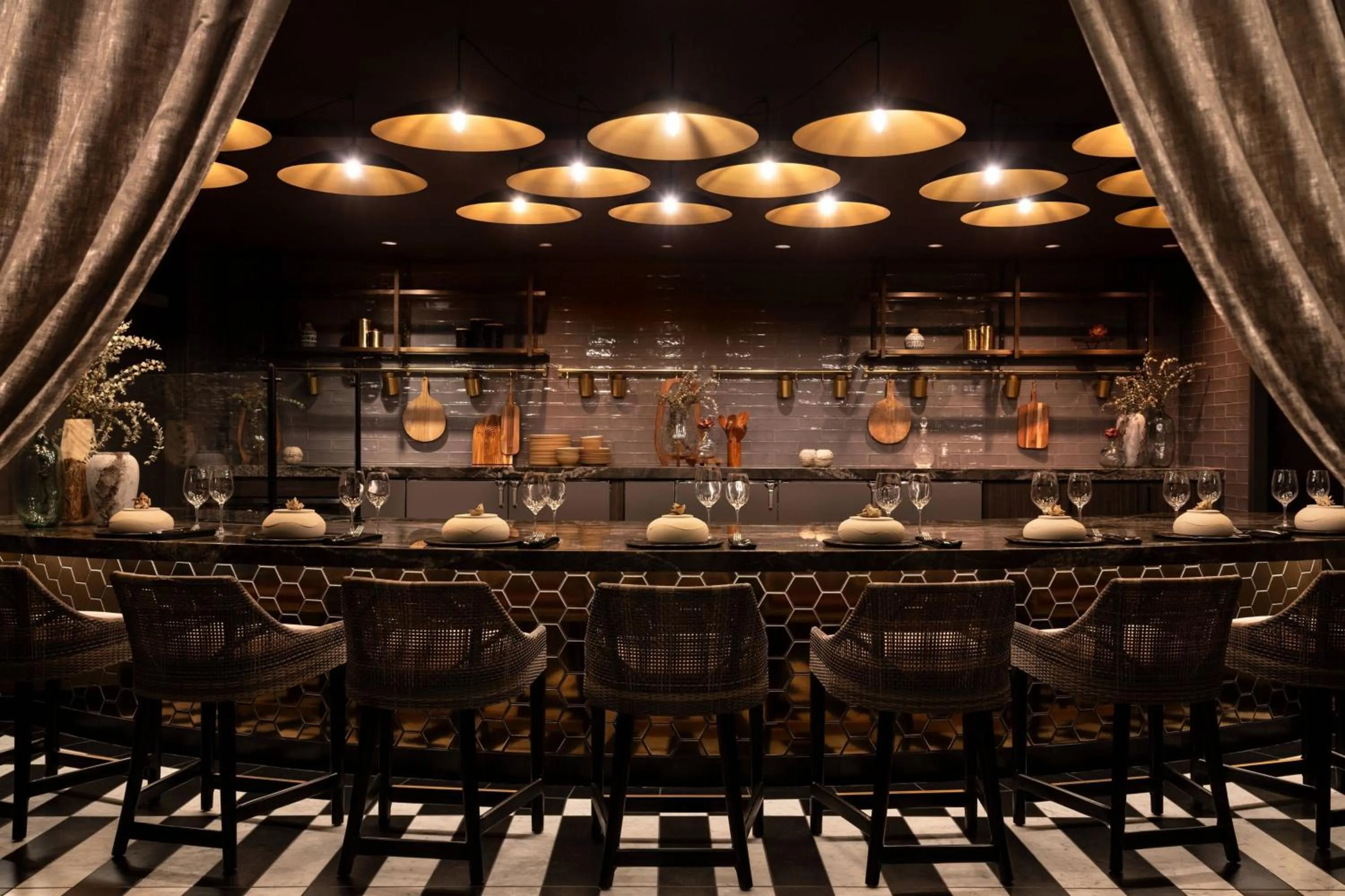 Restaurant/places to eat in JW Marriott Los Angeles L.A. LIVE