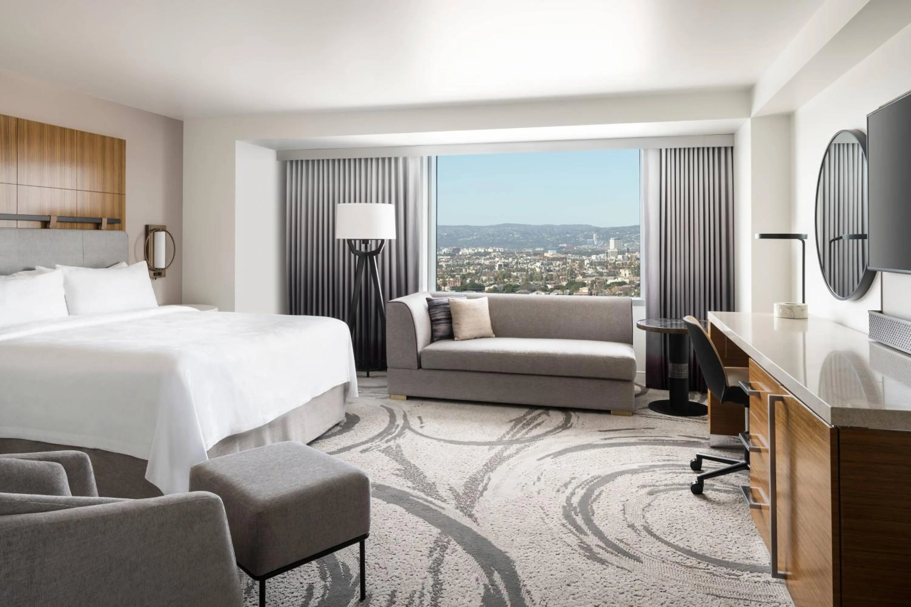 Photo of the whole room, Bed in JW Marriott Los Angeles L.A. LIVE