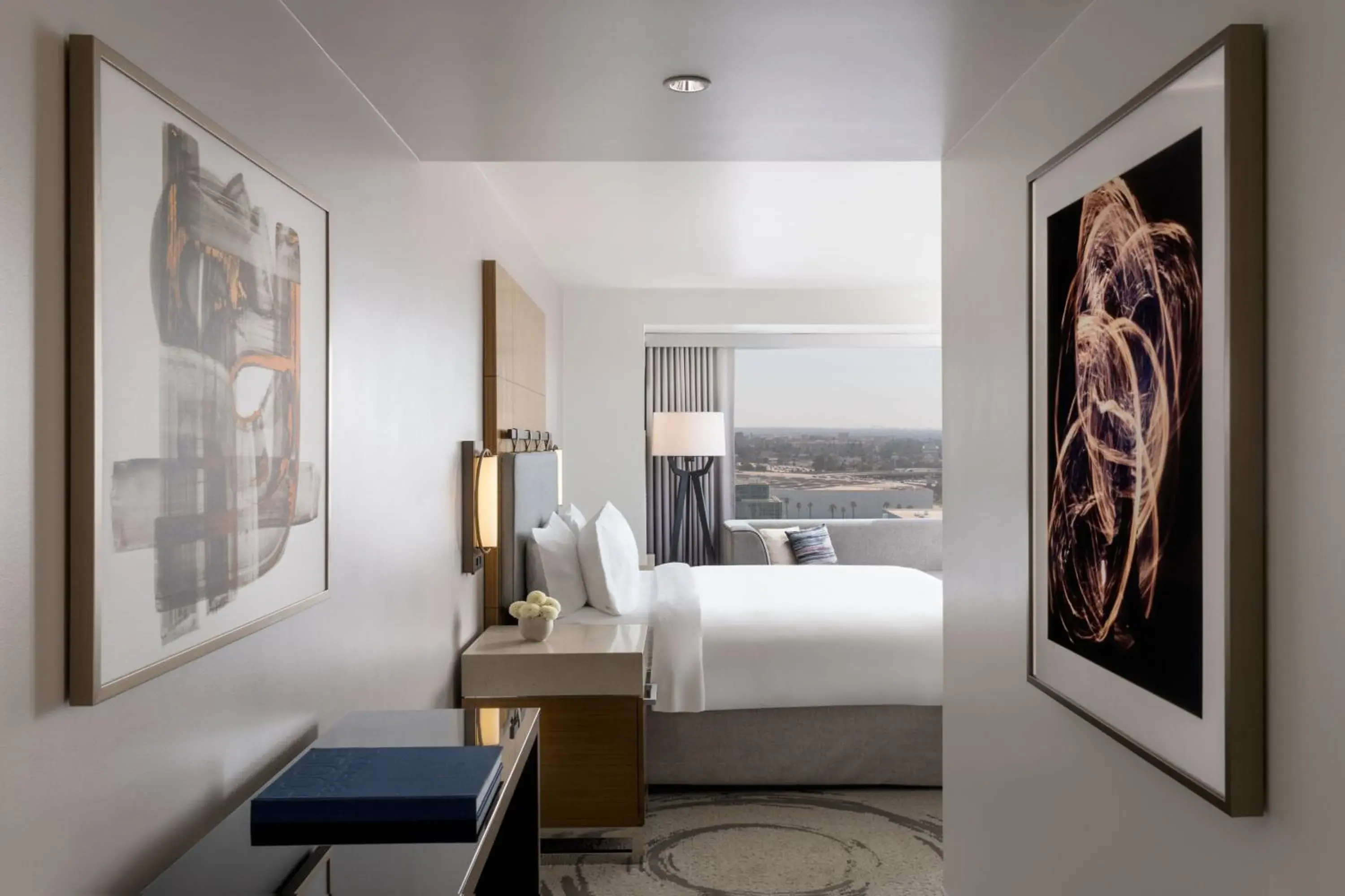 Executive King Room in JW Marriott Los Angeles L.A. LIVE Executive King Room in JW Marriott Los Angeles L.A. LIVE