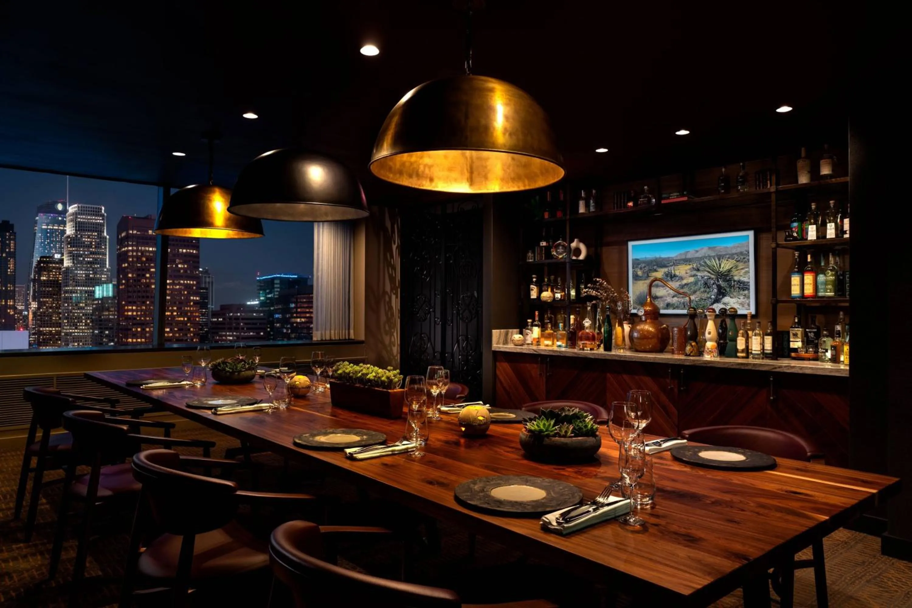 Restaurant/places to eat in JW Marriott Los Angeles L.A. LIVE