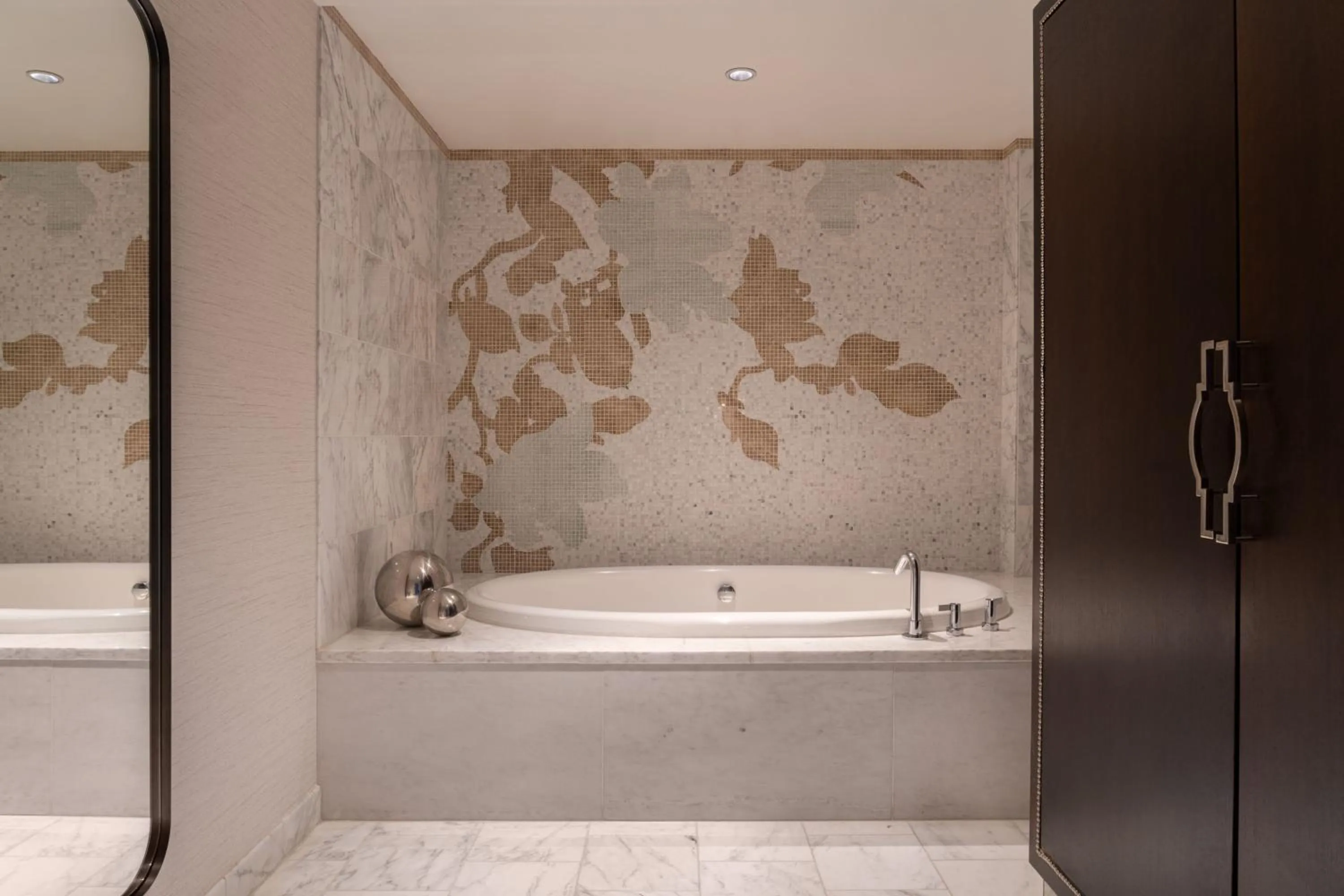 Bedroom in JW Marriott Los Angeles L.A. LIVE