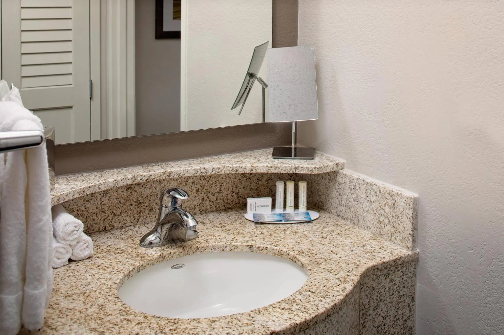 Courtyard Houston Westchase