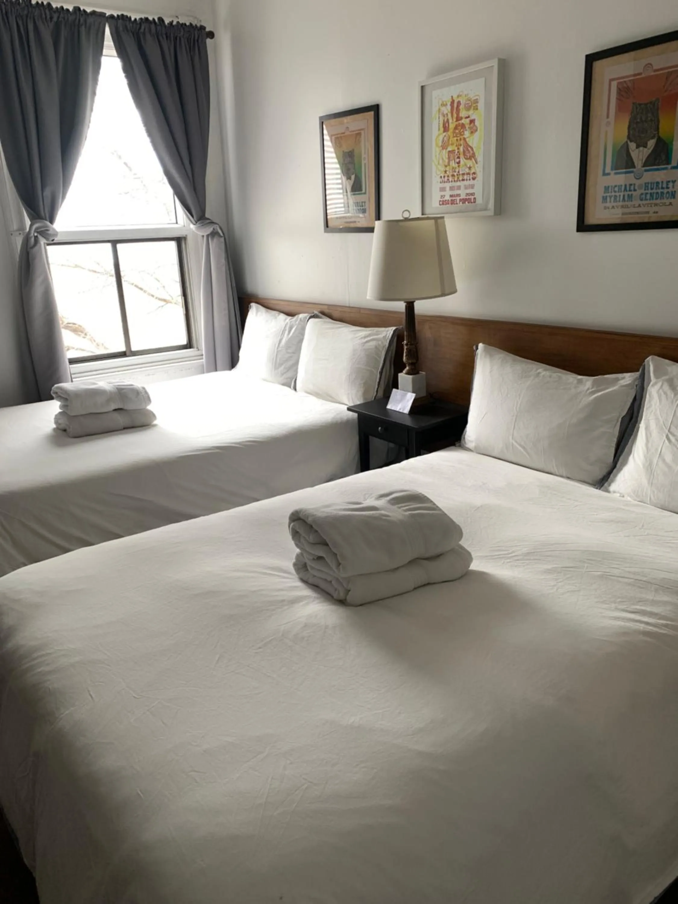 Photo of the whole room, Bed in Pensione Popolo