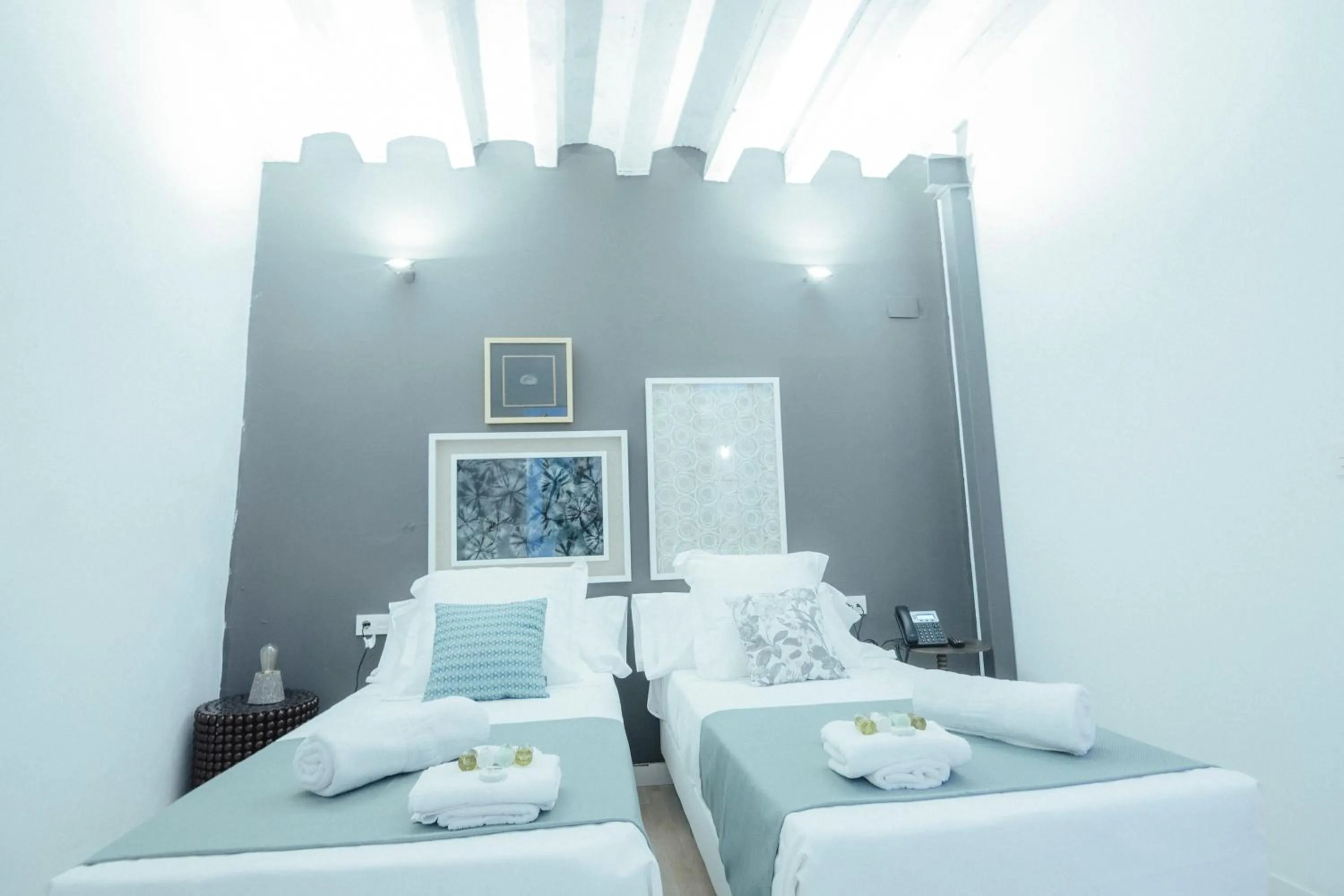 Bed in Hotel Boutique Alicante Palacete S.XVII Adults Only