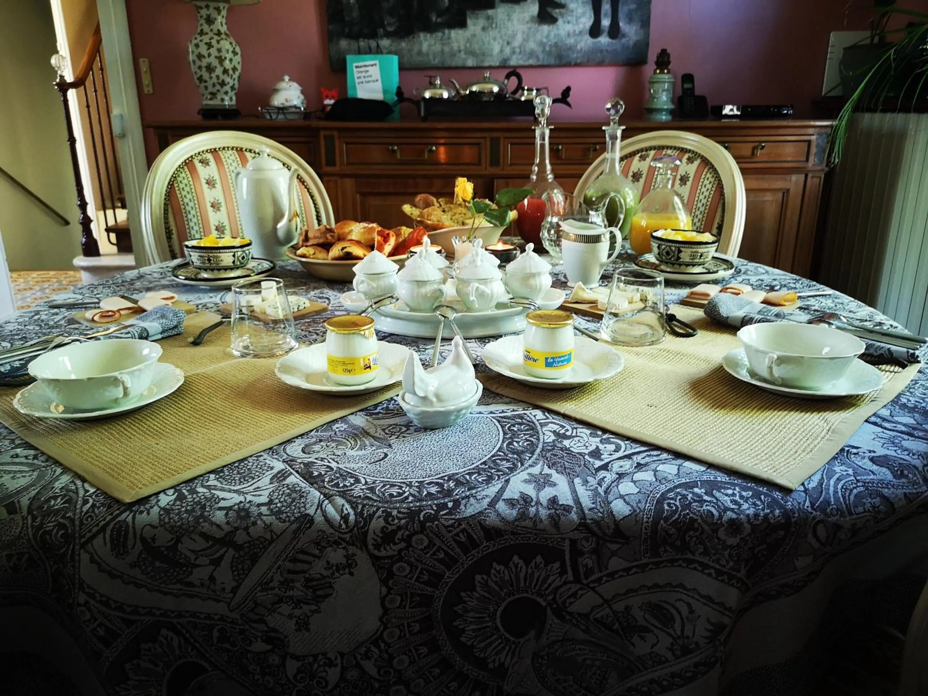 Breakfast in Villa le Cloky