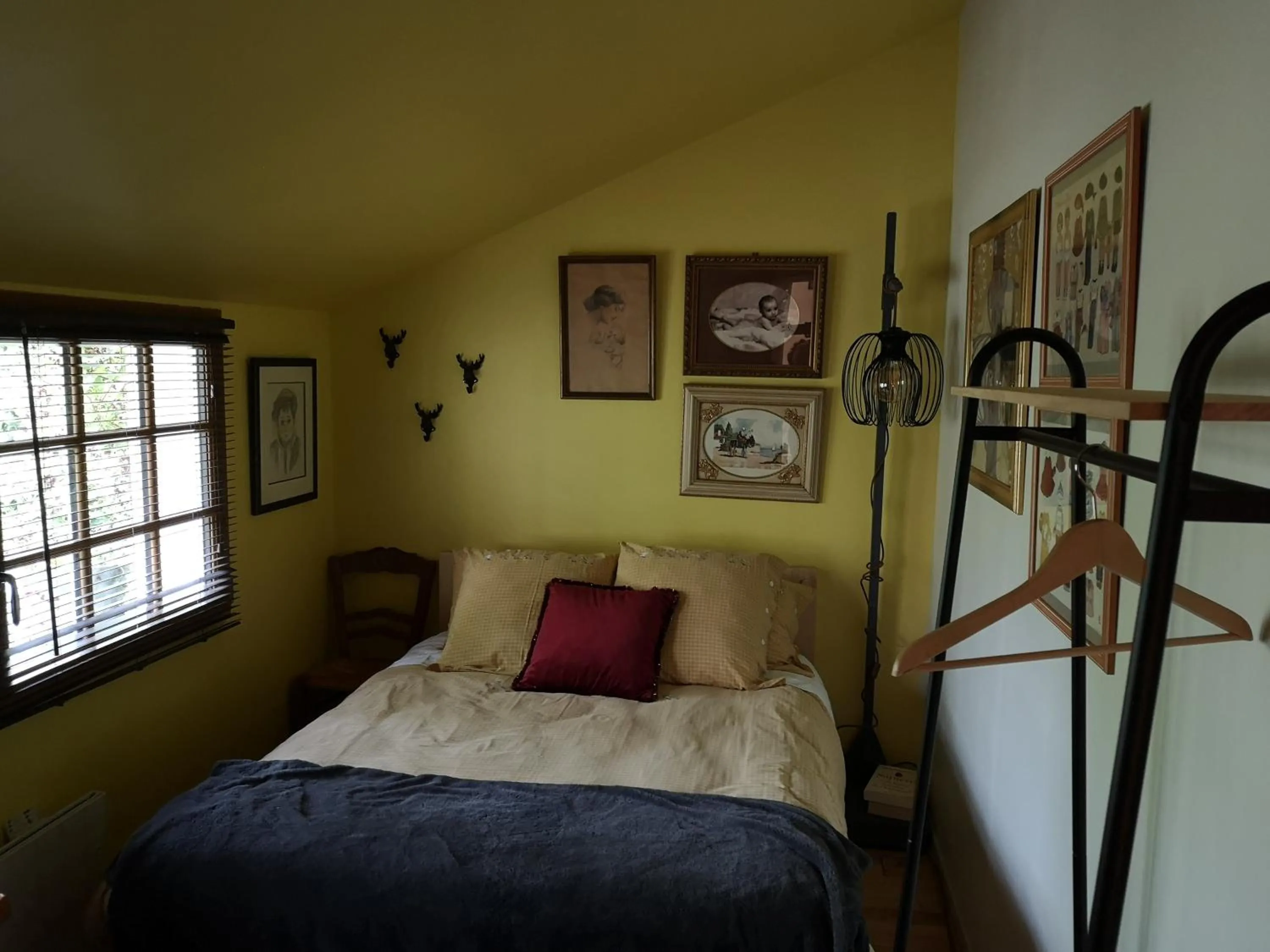 Photo of the whole room, Bed in Villa le Cloky